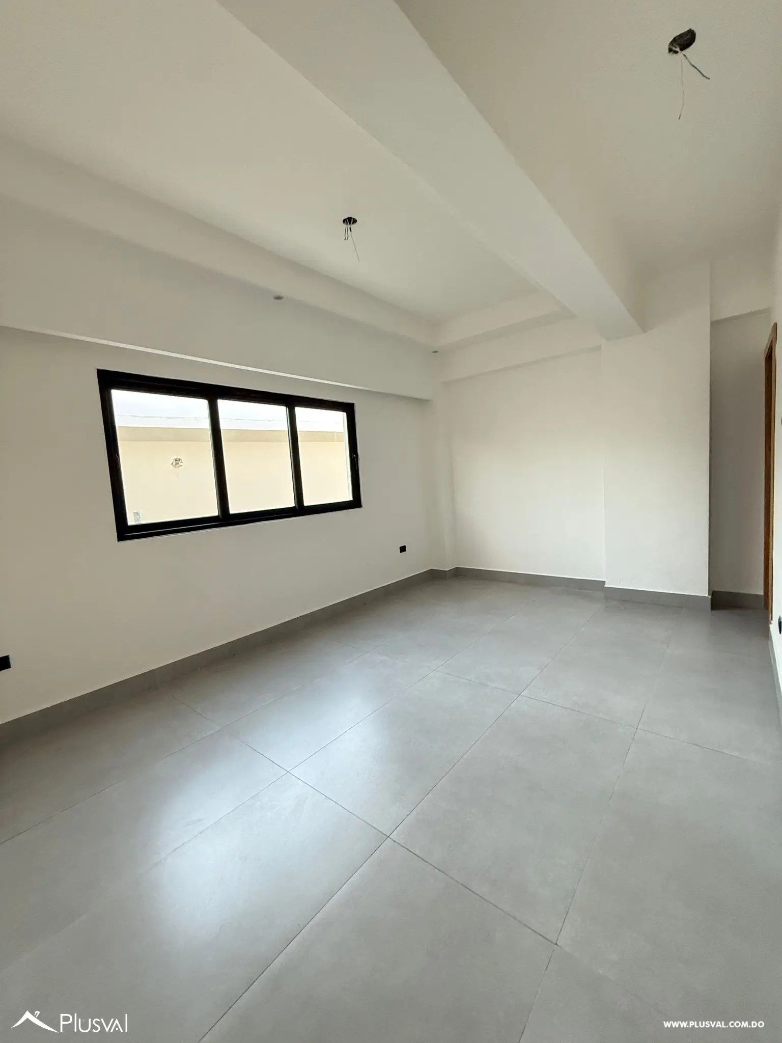 Tu Nuevo Hogar en La Castellana – Moderno y Listo para Estrenar 460614