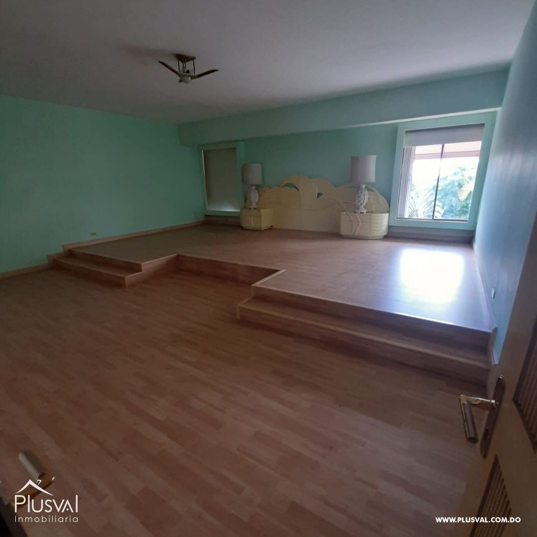 Casa con gran terreno en venta en Cuesta Hermosa I 379089