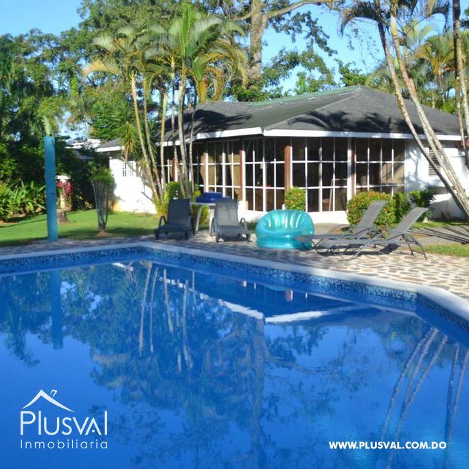 Complejo de 2 Villas y 1 Bungalow 242429