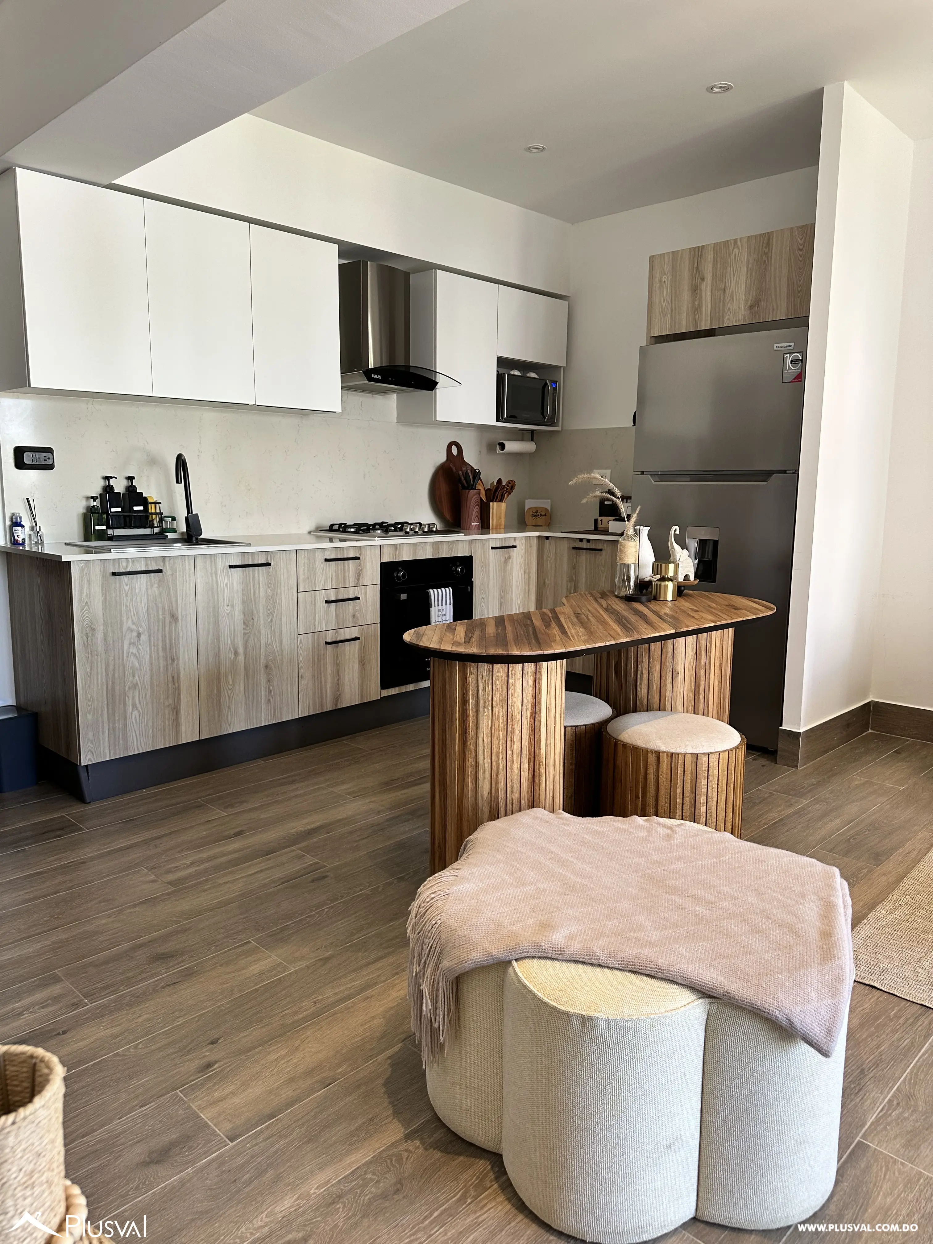 Se renta apartamento amueblado de 1 habitación en Cap Cana 525969