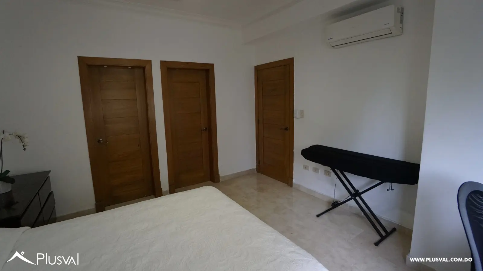 Hermoso apartamento amueblado en alquiler en la Esperilla 480663