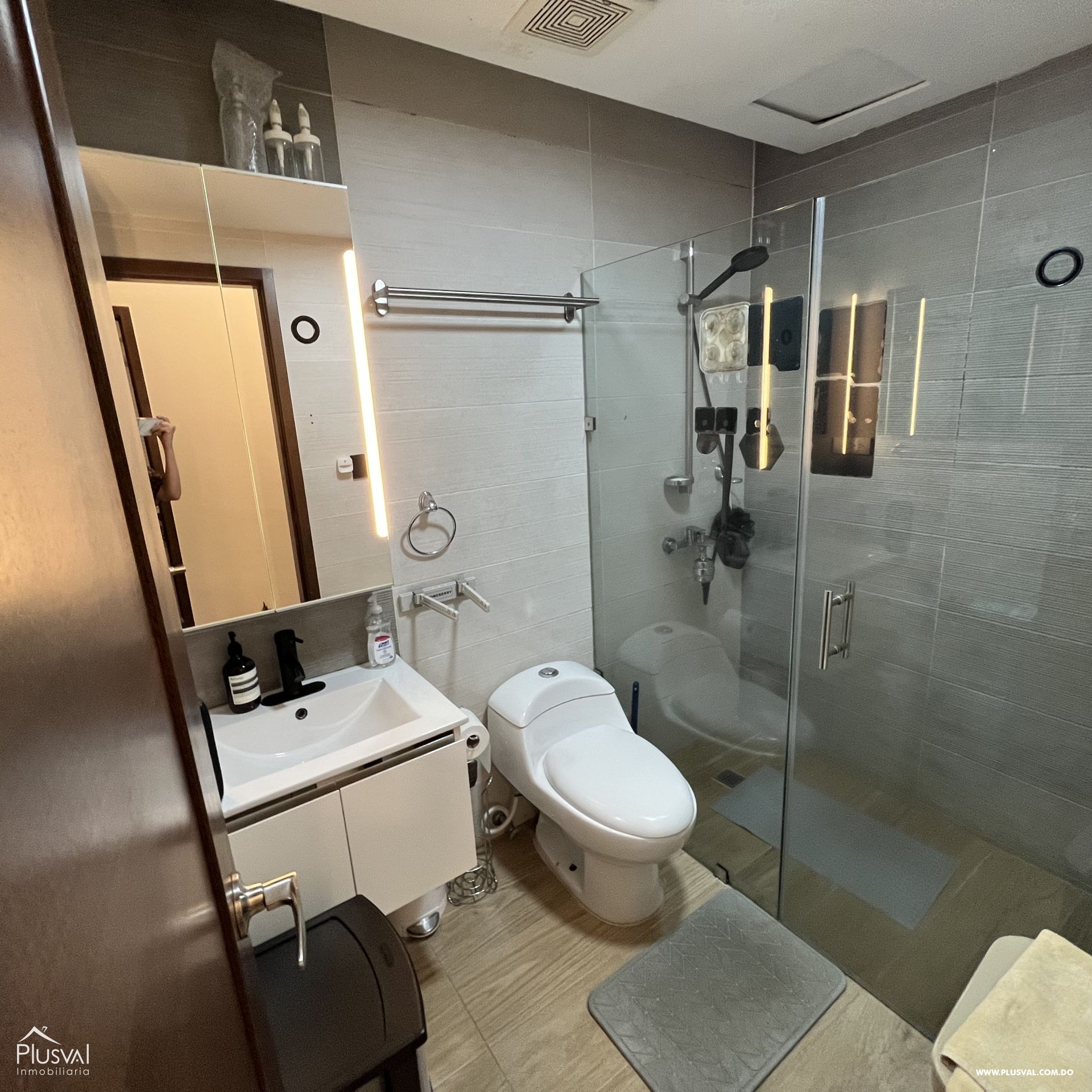 Amplio apartamento en el centro del sector de Serralles 327742