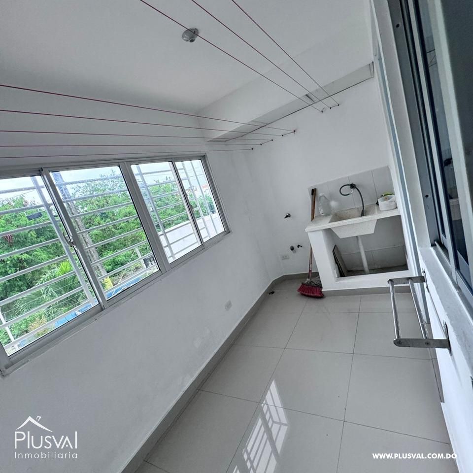 Apartamento amplio en un residencial cerrado y áreas paras niños. 381880