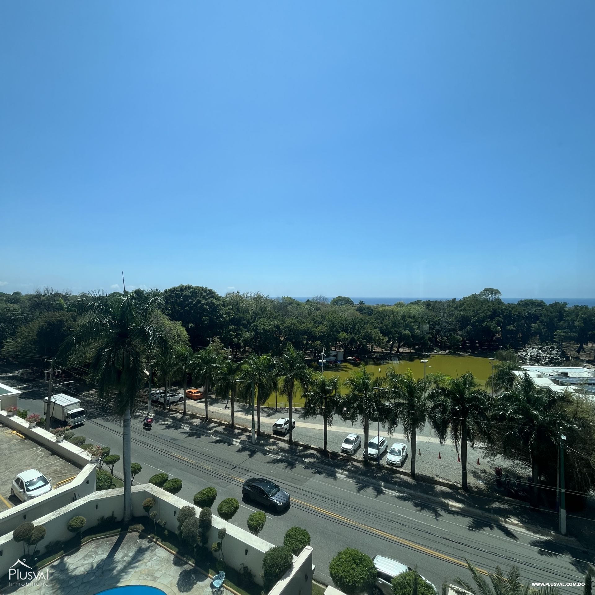 Apartamento en alquiler en plena Anacaona frente al parque 350040