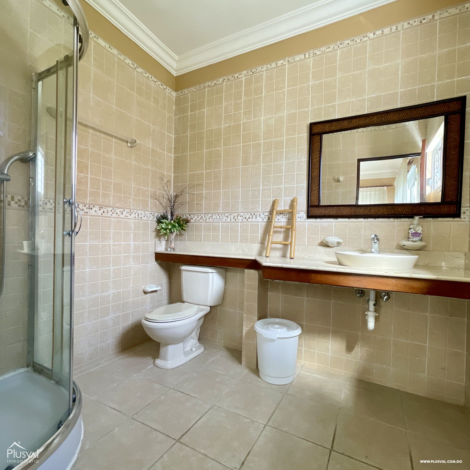 Villa en Alquiler AMUEBLADA, en Metro Country Club 219704