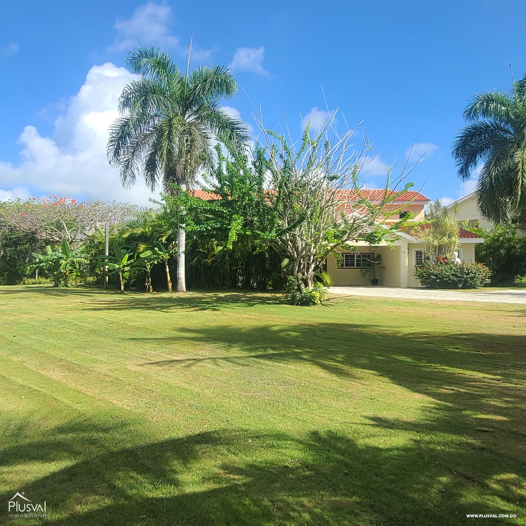 Villa Amueblada en Metro Country Club 219473