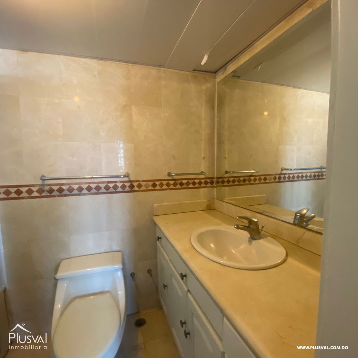 Amplio Penthouse con vistas panorámicas en corazón de Naco 411446