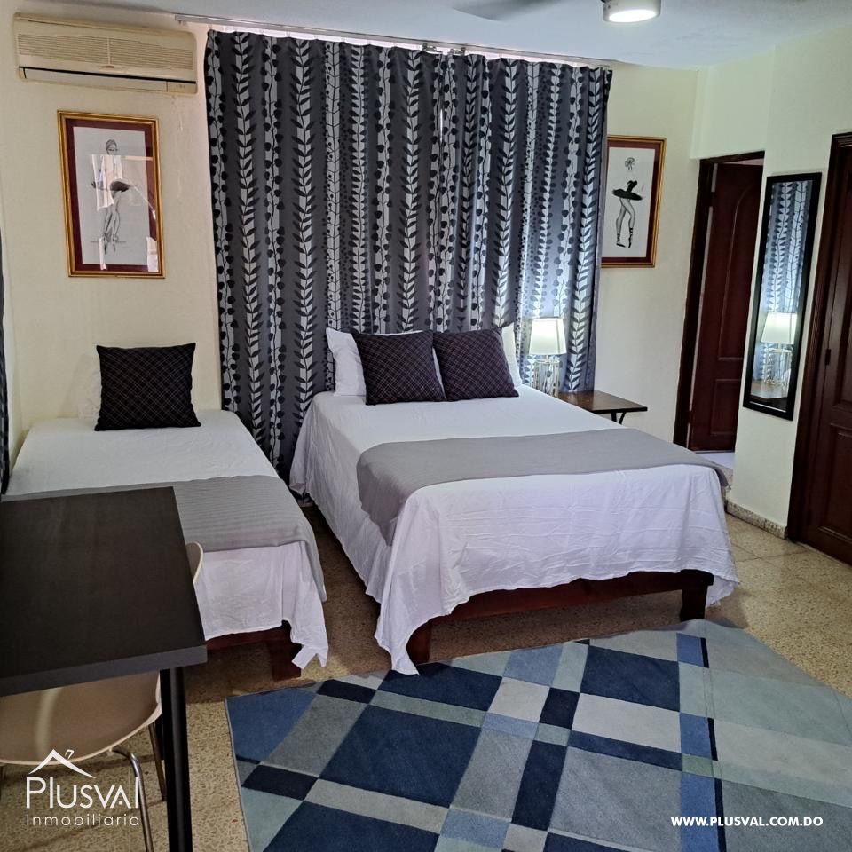 Casa en Venta en Gazcue – Ubicación Privilegiada y Gran Potencial 433142