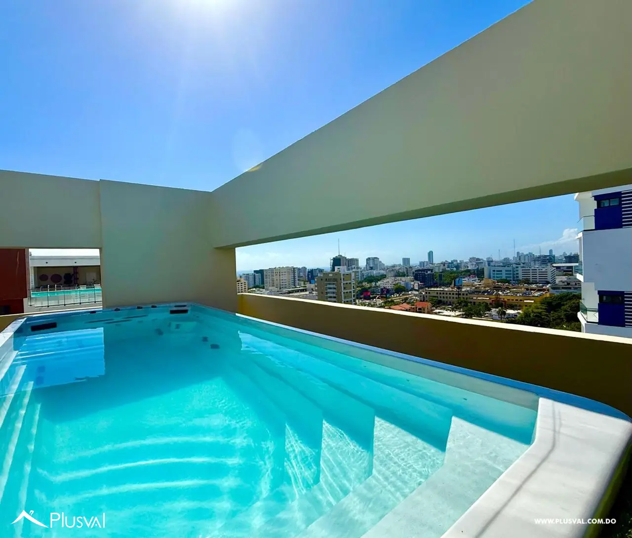 Apartamento en venta ubicado en Naco con áreas sociales. 527026