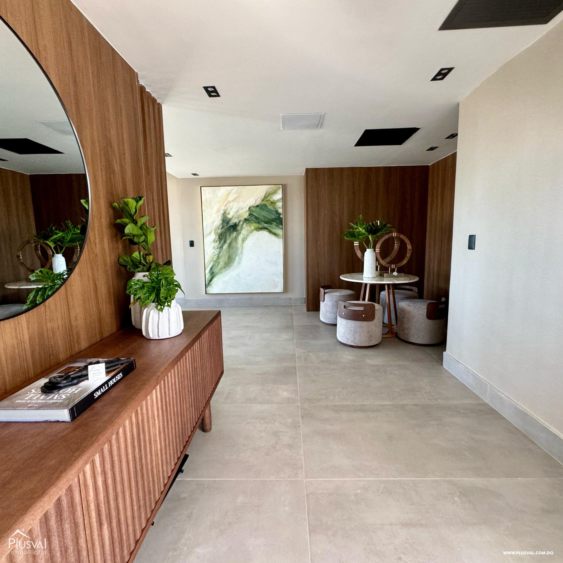 Moderno y exclusivo apartamento ubicado en el piso 7 de una torre residencial en el polígono central de la ciudad 417008