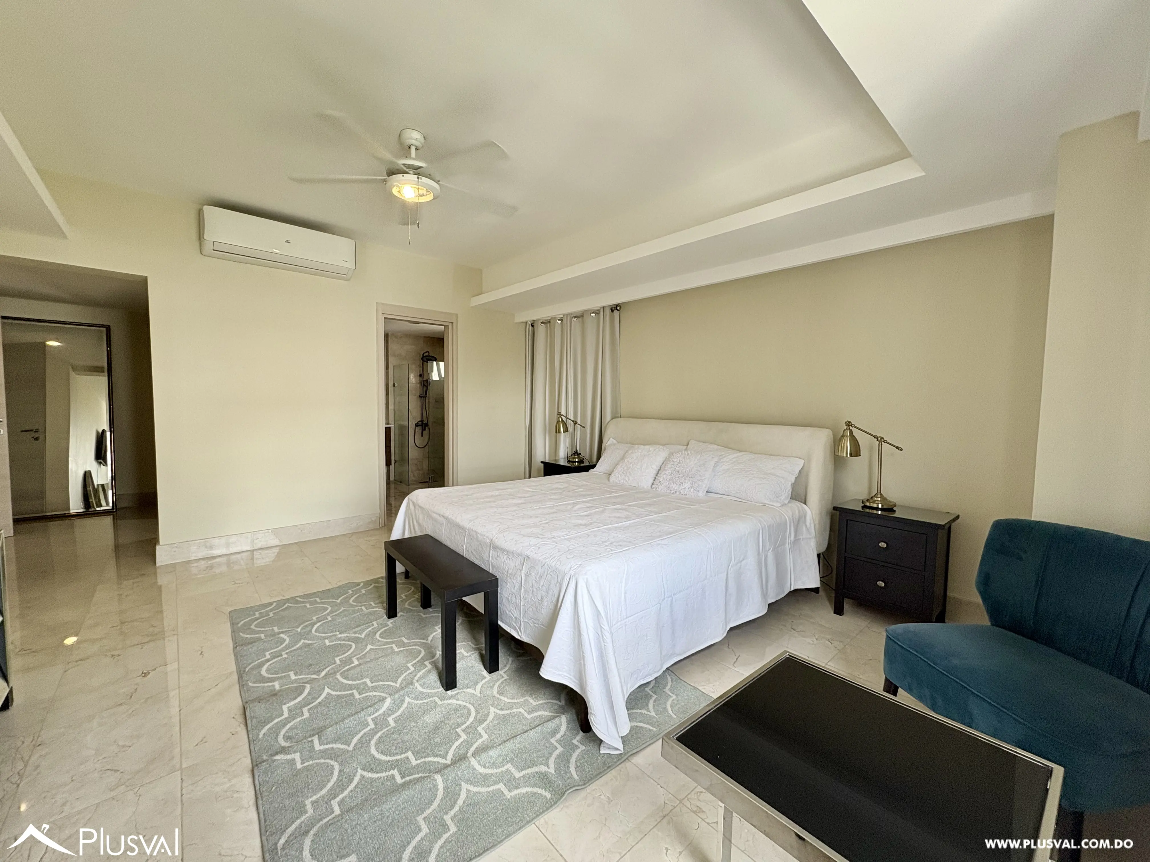 Apartamento en alquiler amueblado de 3 habitaciones y 3.5 baños en Piantini 467344