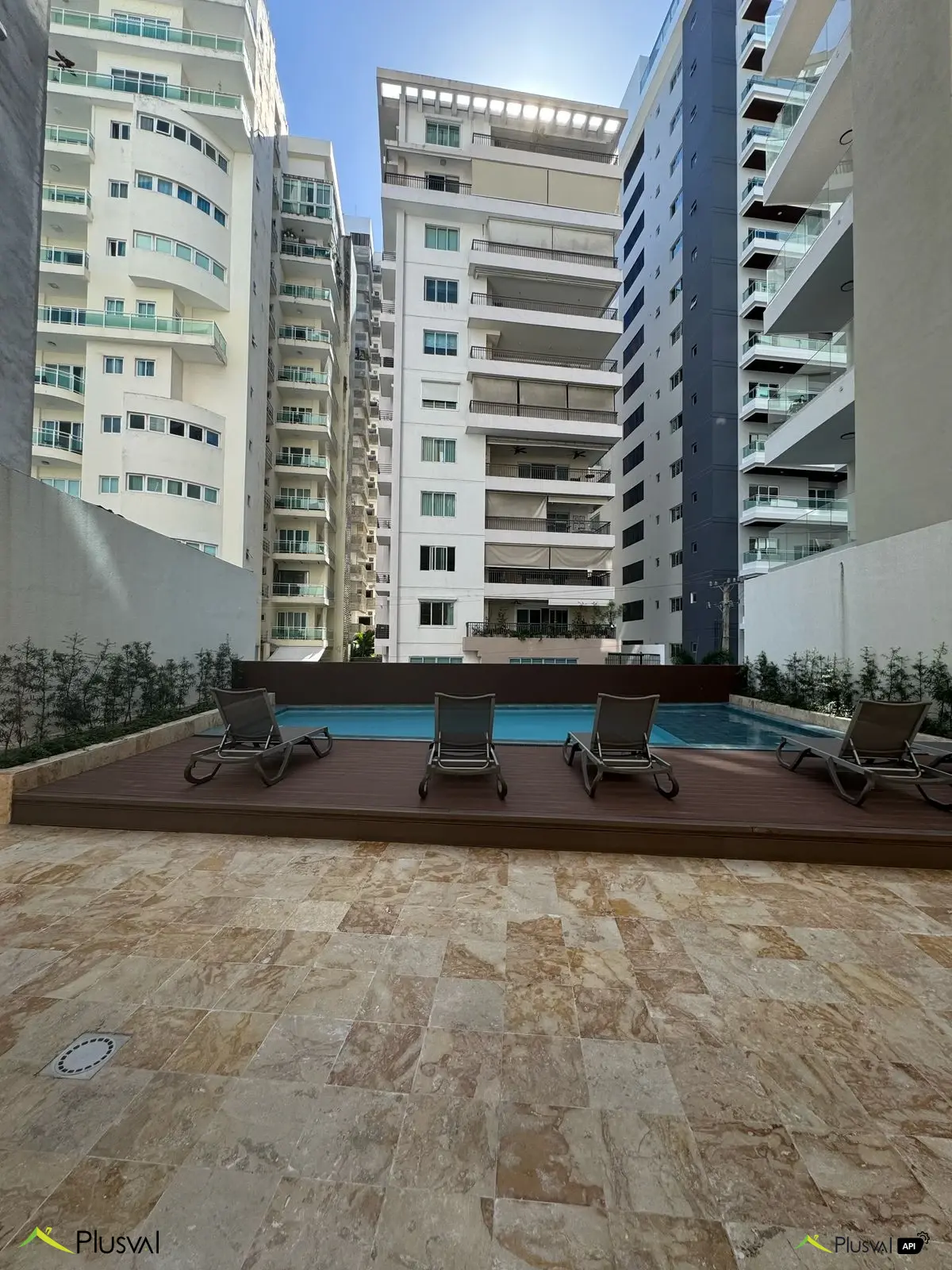 Penthouse en venta en Naco 3 habitaciones. Nuevo a estrenar 449001