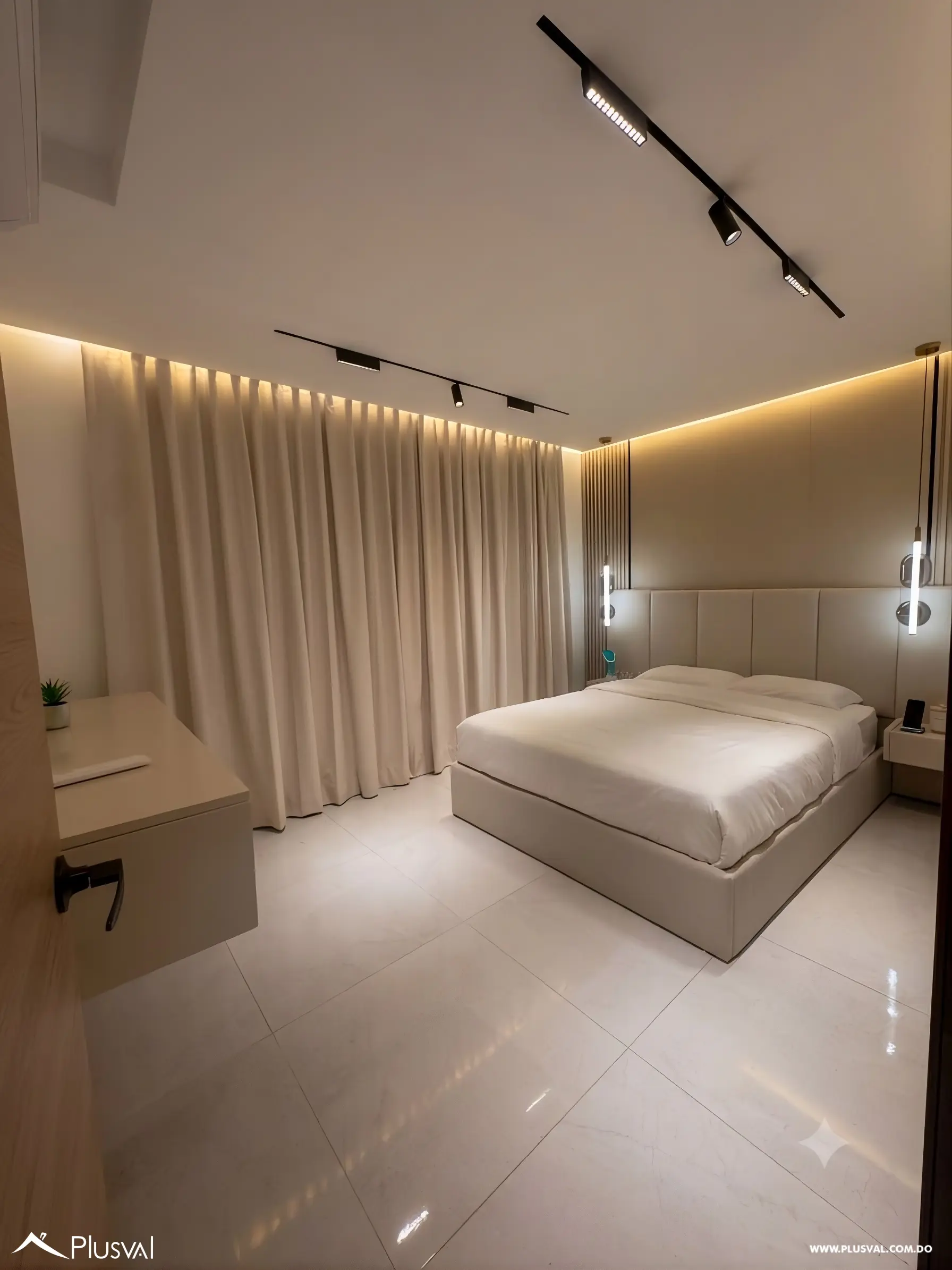 Apartamento Nuevo y Amueblado con Acabados Modernos en Urbanización Thomén 518053