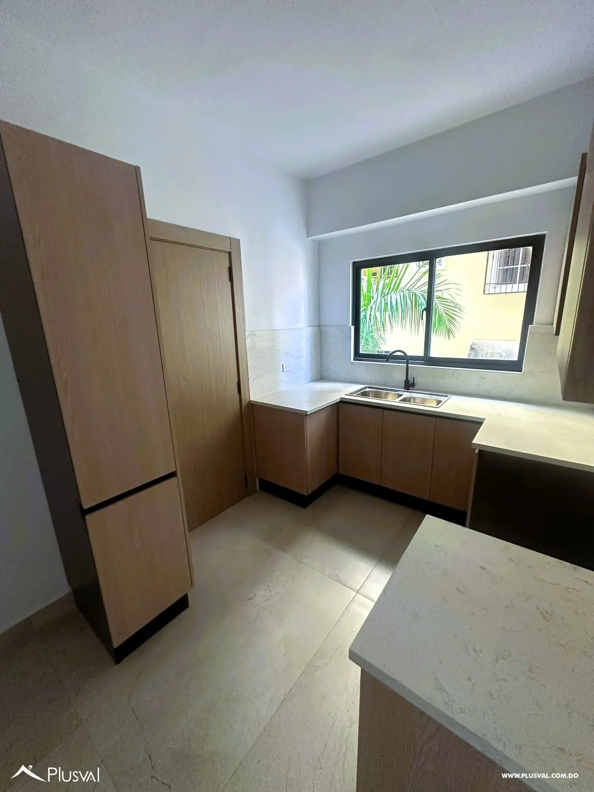 Apartamento Nuevo en la mejor zona de Evaristo Morales 525621