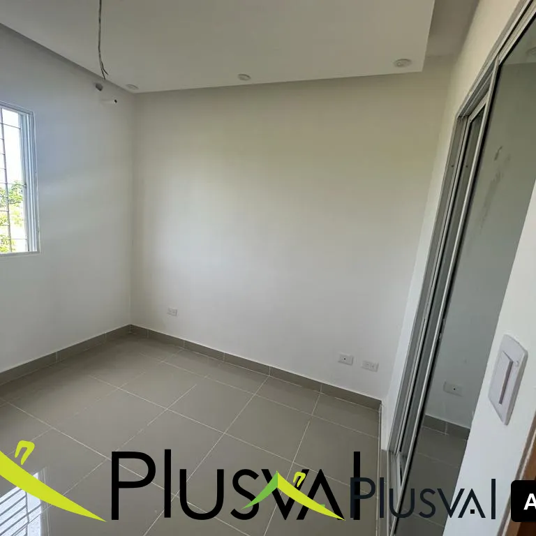 Apartamento de 3 habitaciones, 2 baños y terraza, en Arroyo hondo 3 415537