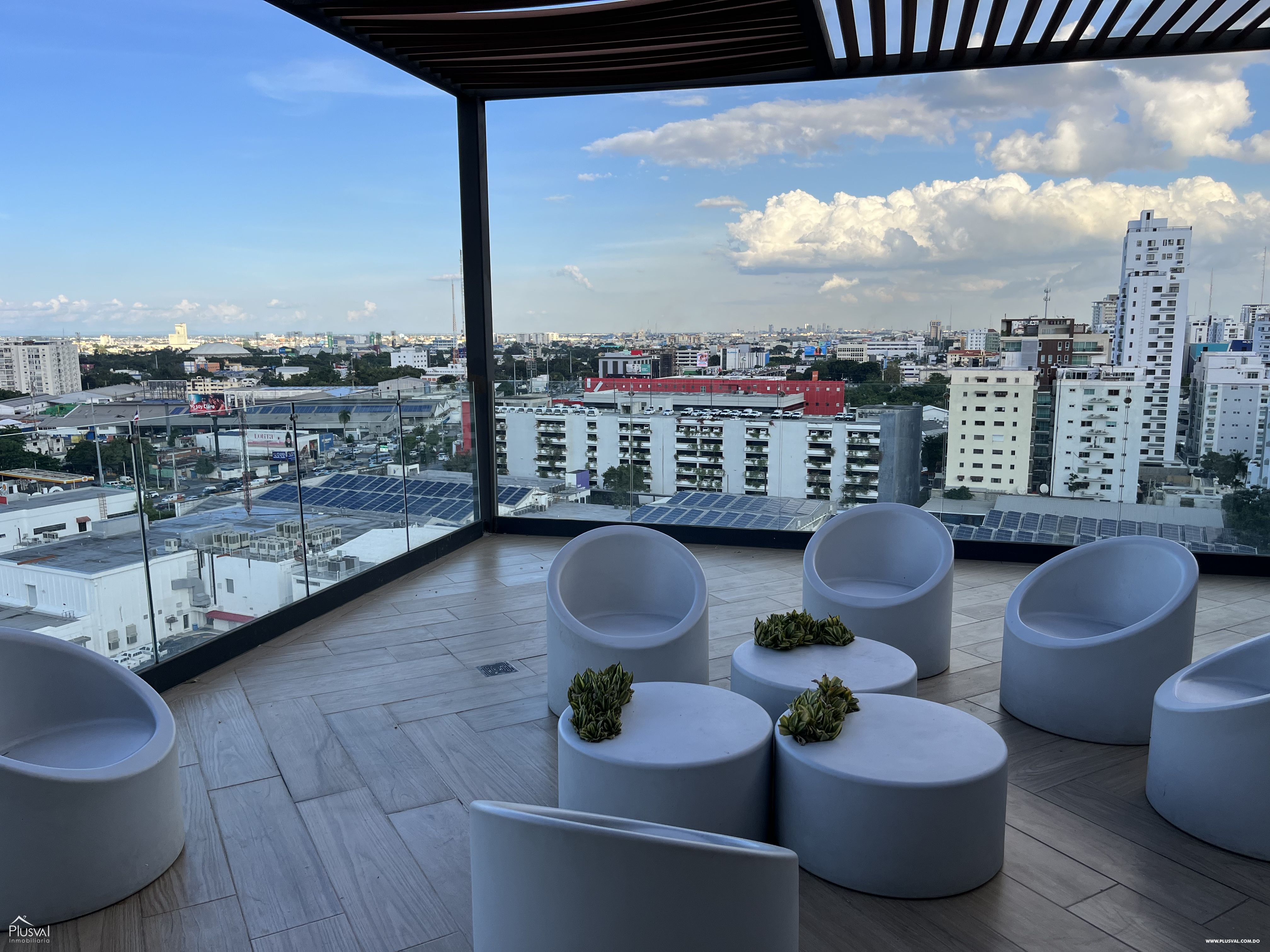 Amplio apartamento en el centro del sector de Serralles 327731