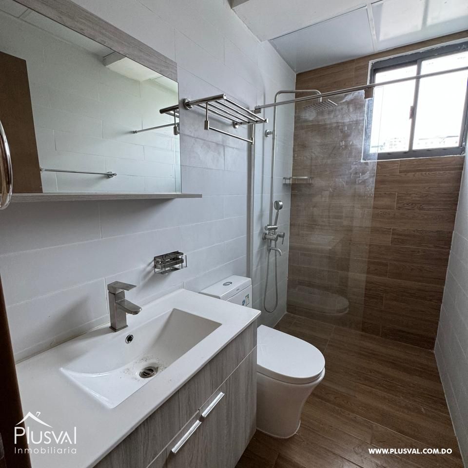 Amplio apartamento en venta en Paraíso 359907