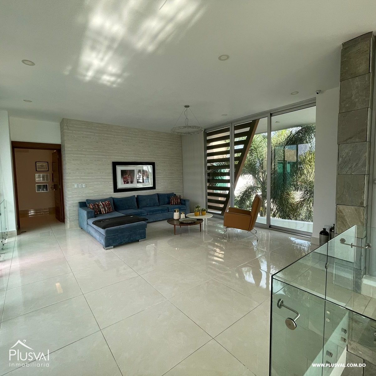 Espectacular casa de 3 Niveles en Venta en El Gloria, La Vega. 283382