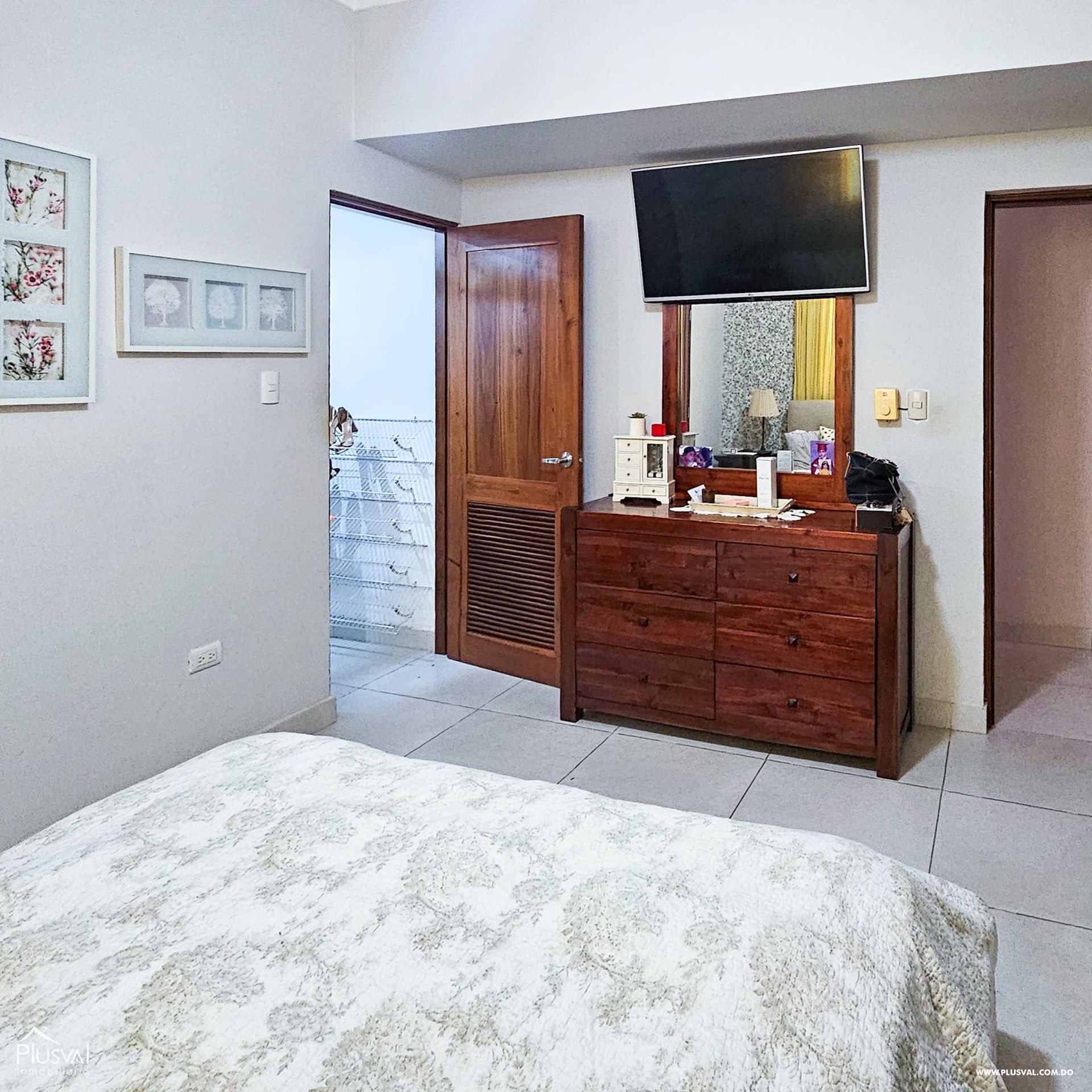 Apartamento en venta amueblado en Paraiso 383484