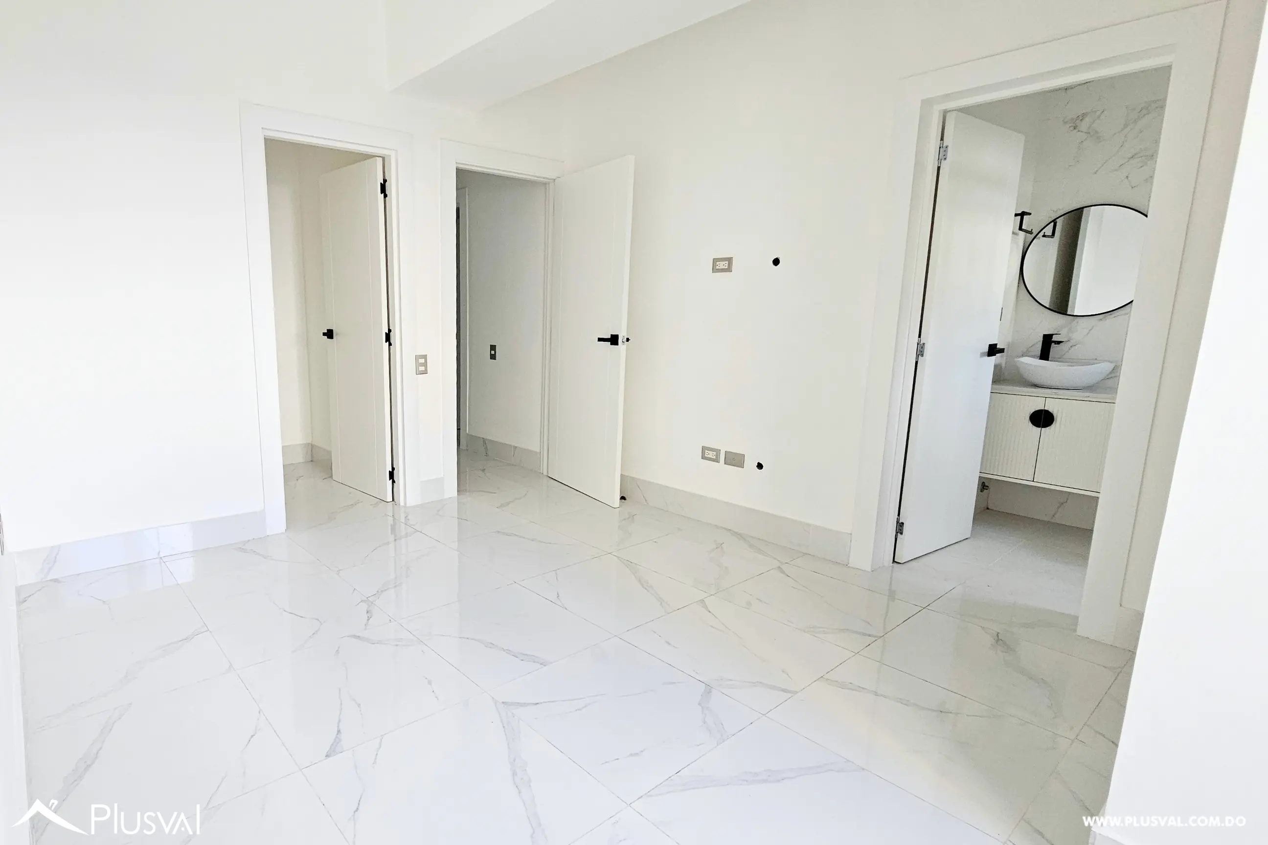 Apartamento nuevo de 2 habitaciones en venta en Piantini 467139