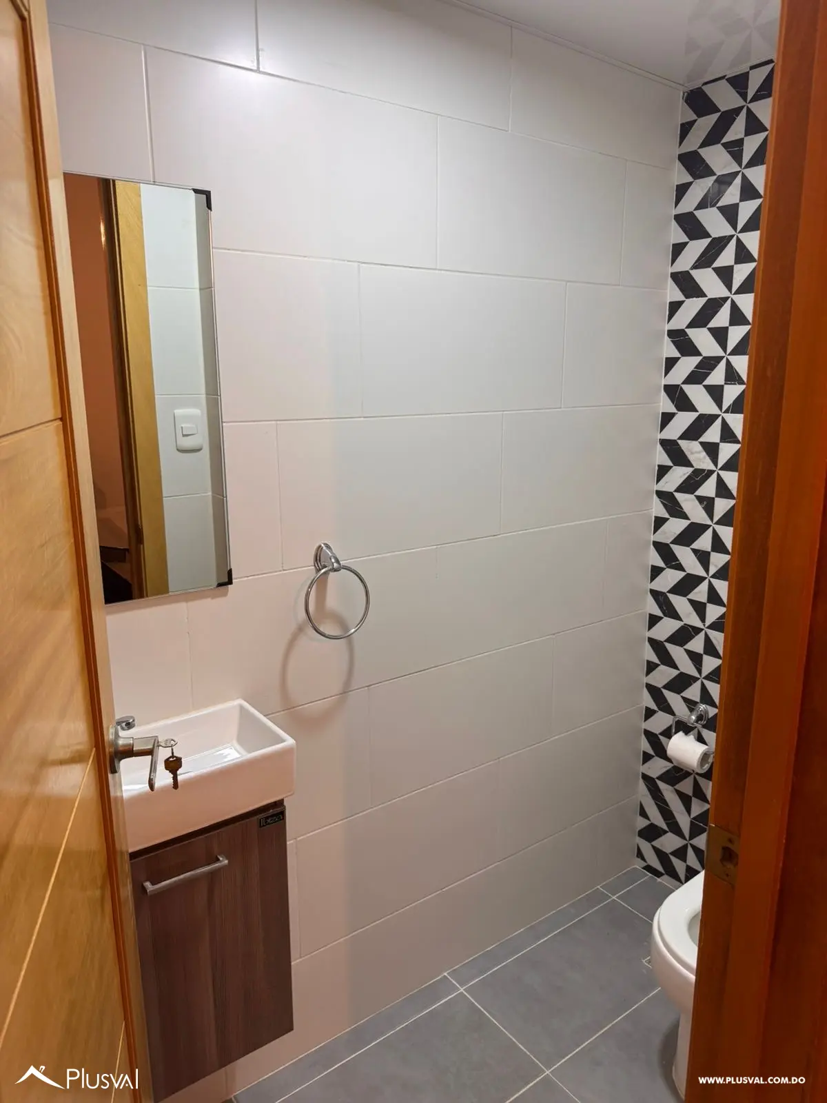 Espacioso apartamento amueblado  de 1 habitación en venta en Bella Vista 499451