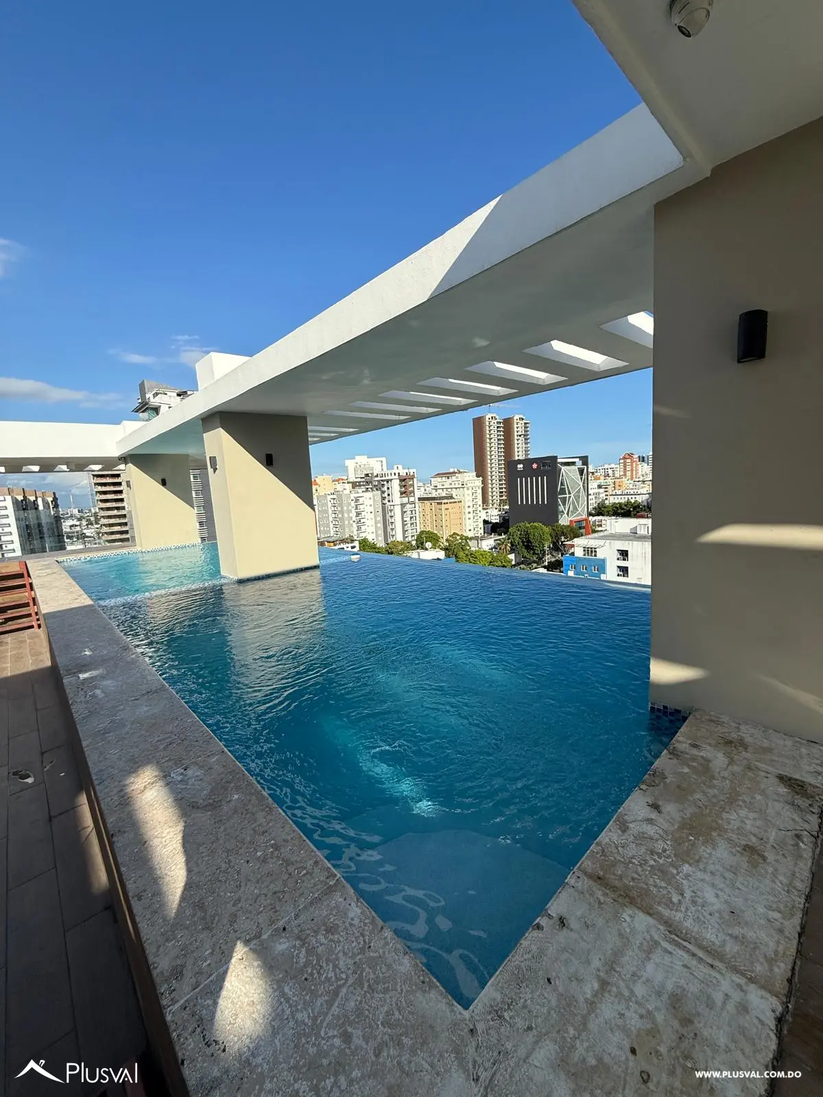 SE ALQUILA APARTAMENTO AMUEBLADO – ENS. PARAÍSO 458480