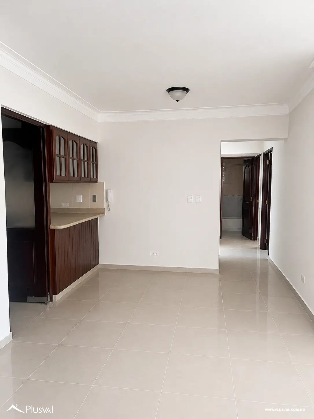 Venta de apartamento en primer nivel en Gazcue 502052