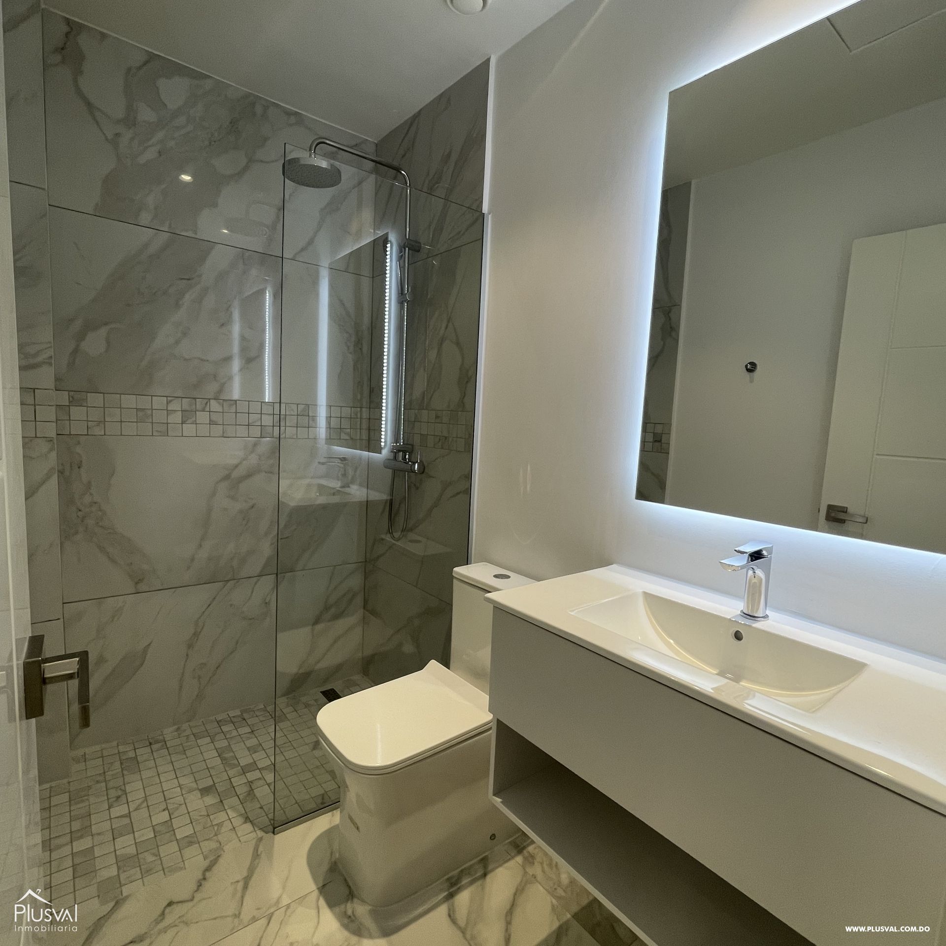 Apartamento en Venta en  el Exclusivo Paraíso de Cana Bay 456950