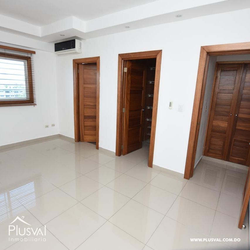 Apartamento en venta en Evaristo Morales 372626