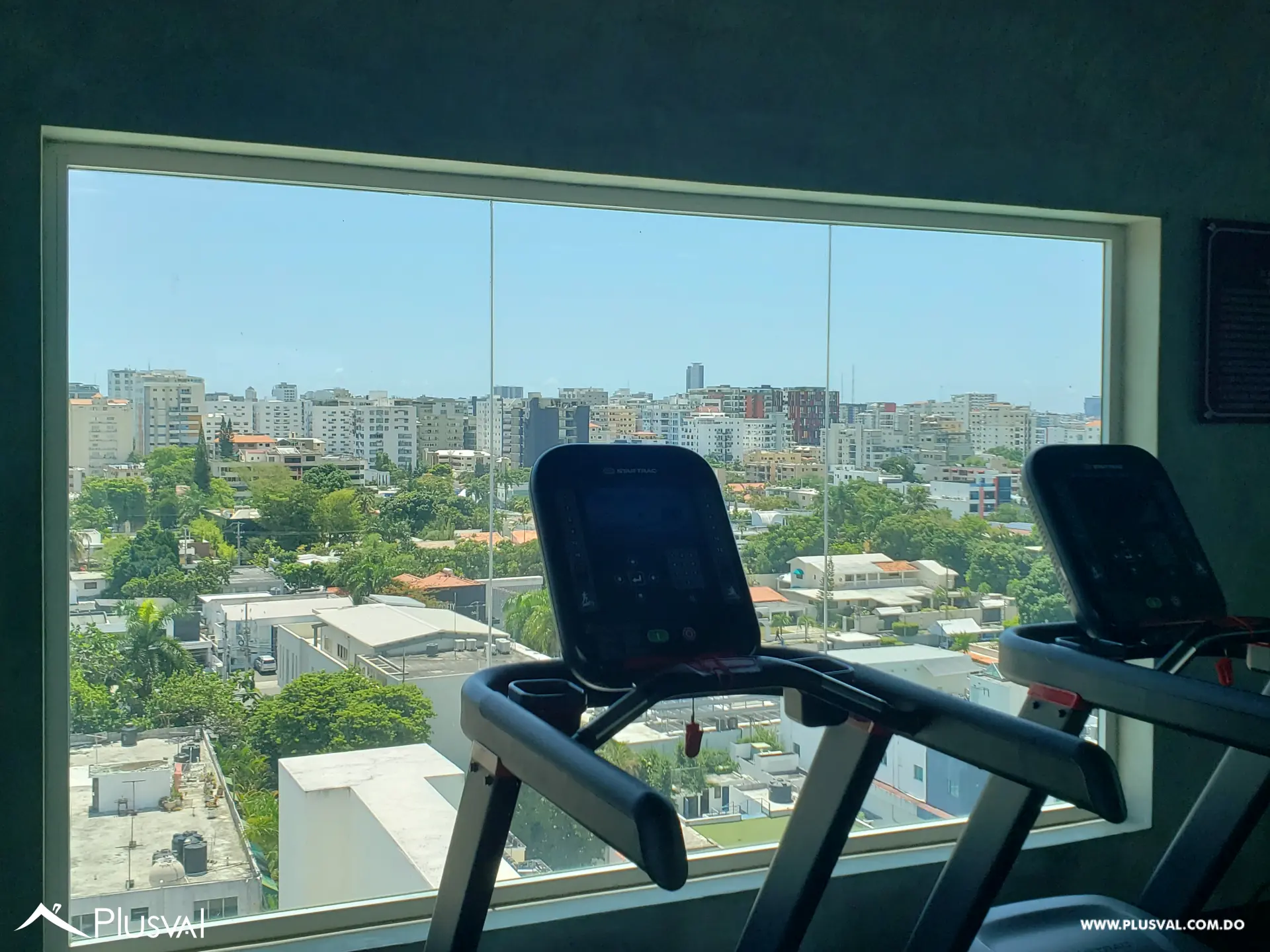 Apartamento Amueblado en Alquiler,  en Ensanche Julieta. 463840