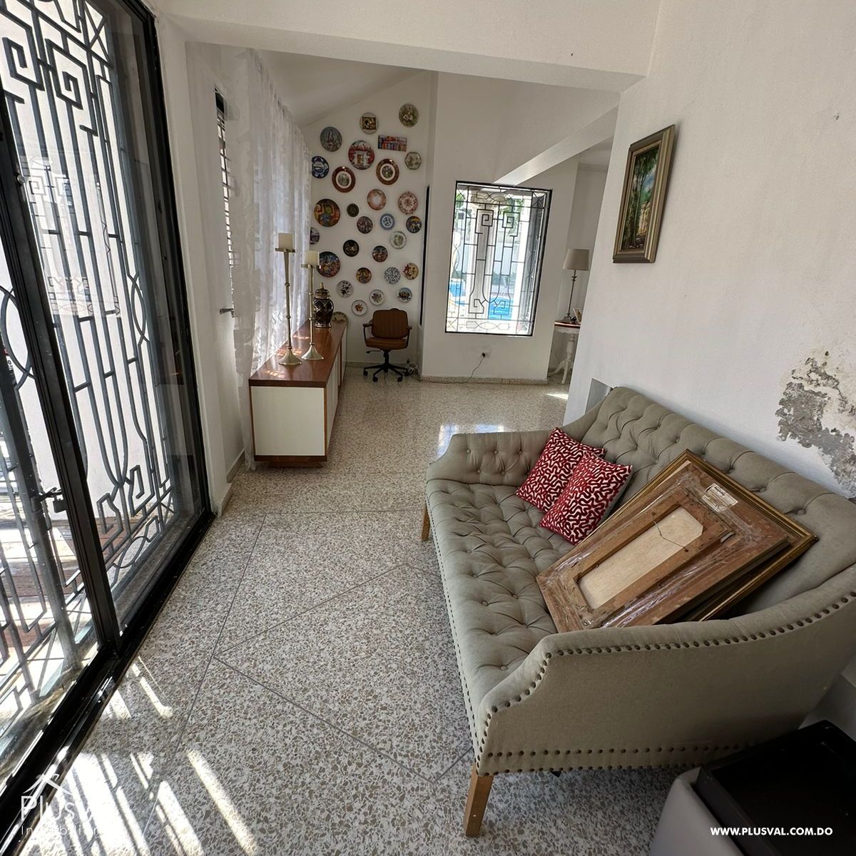 Oportunidad Única: Hermosa Casa en Urbanización Casilda 398304