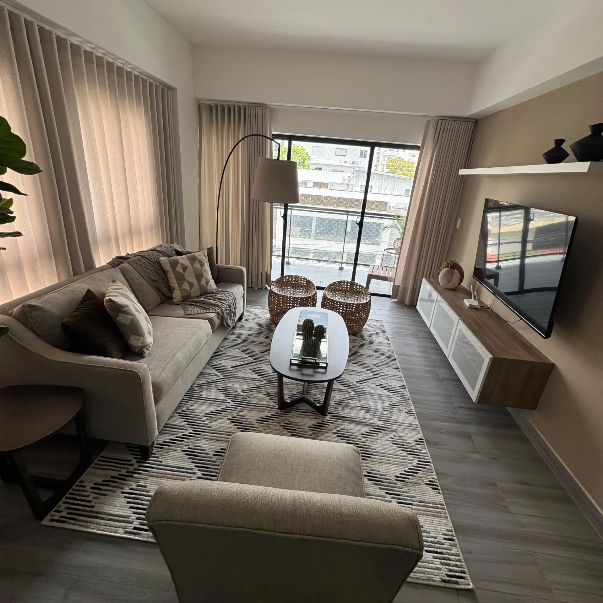 Alquiler de moderno apartamento en  Naco 441844