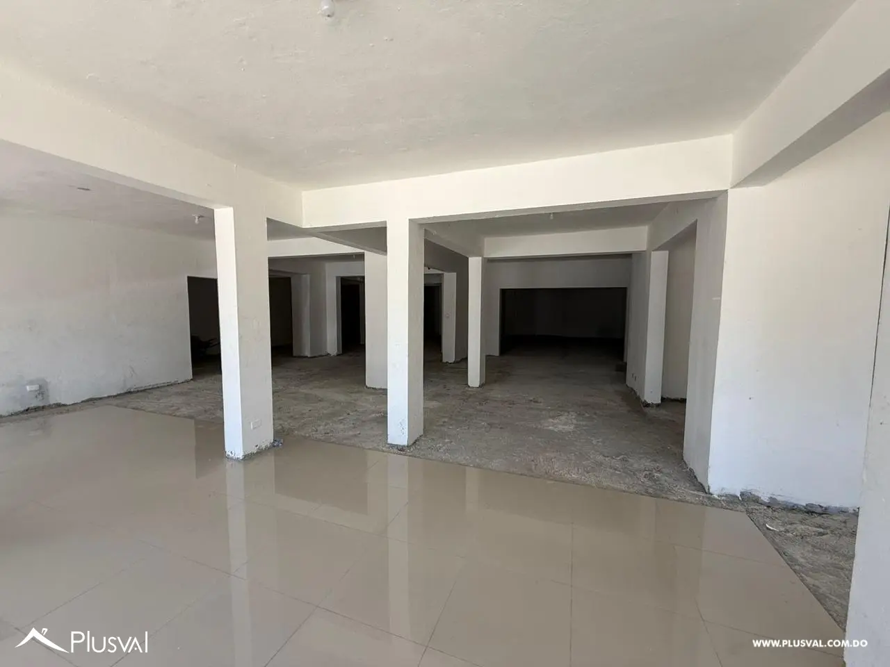 Alquiler Local comercial en Los Prados 498848