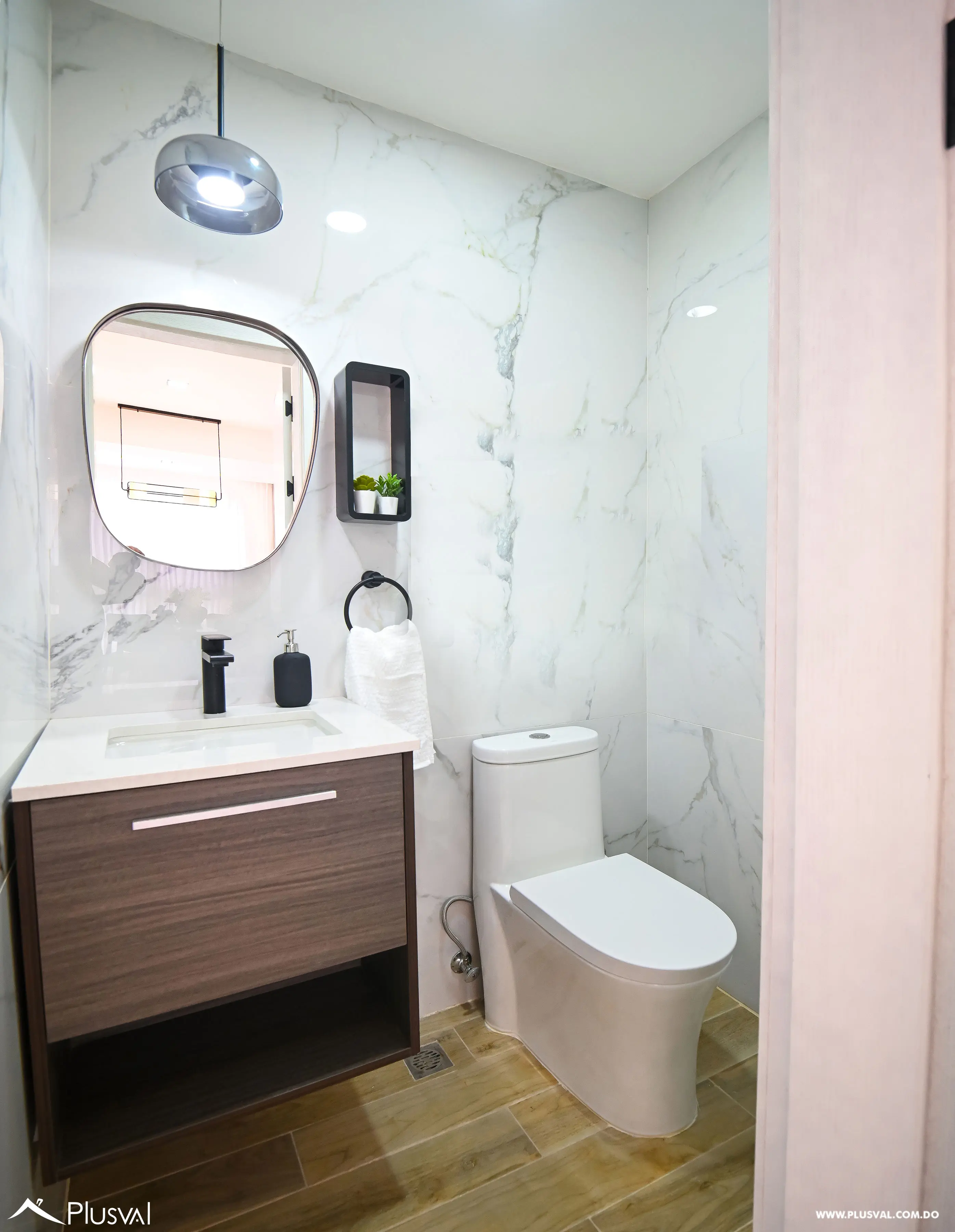 Elegante Apartamento Amueblado en Alquiler 456609