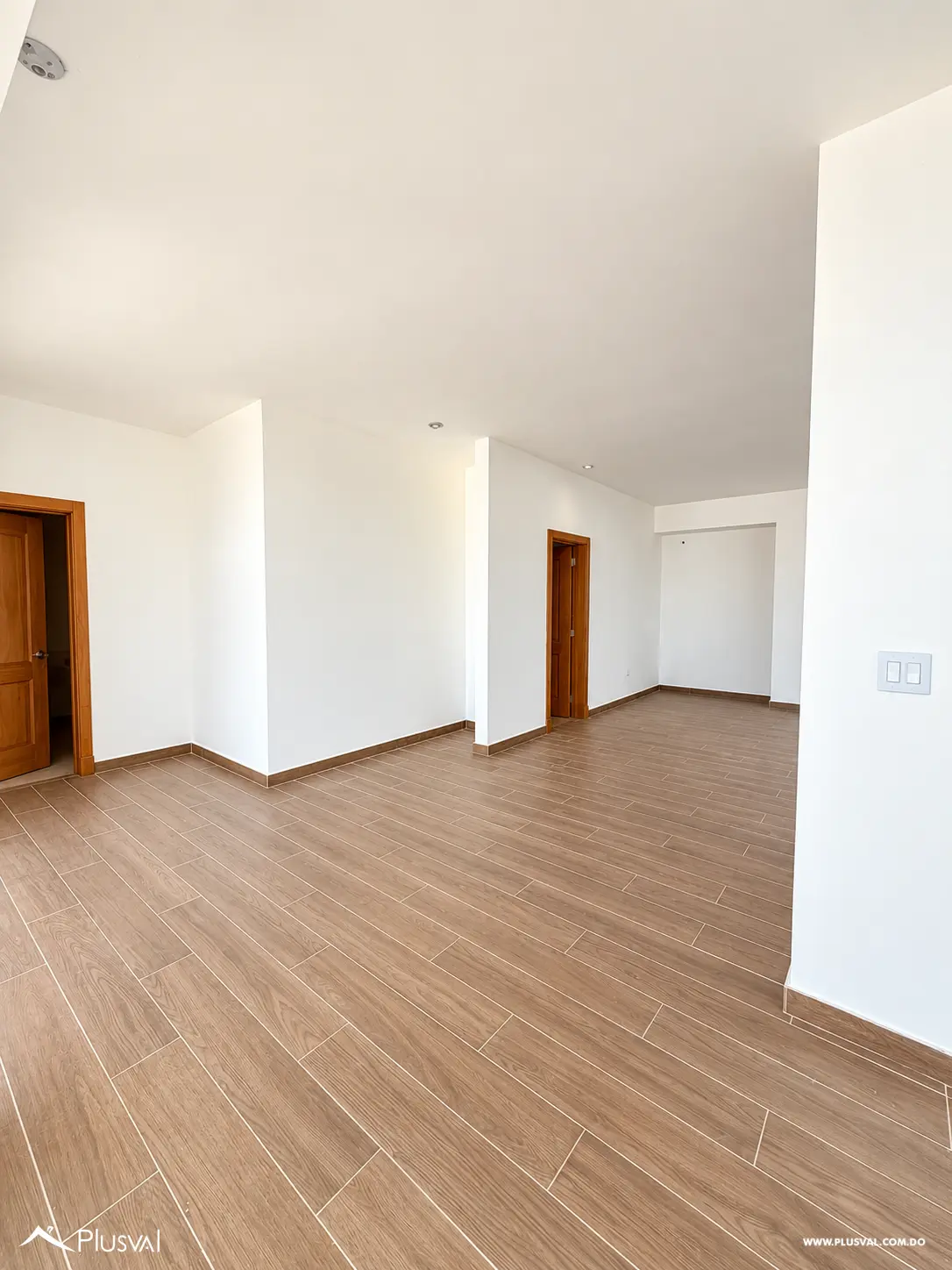 Penthouse de Lujo en Naco | 3 Niveles, 3 Habitaciones y Terraza 537057