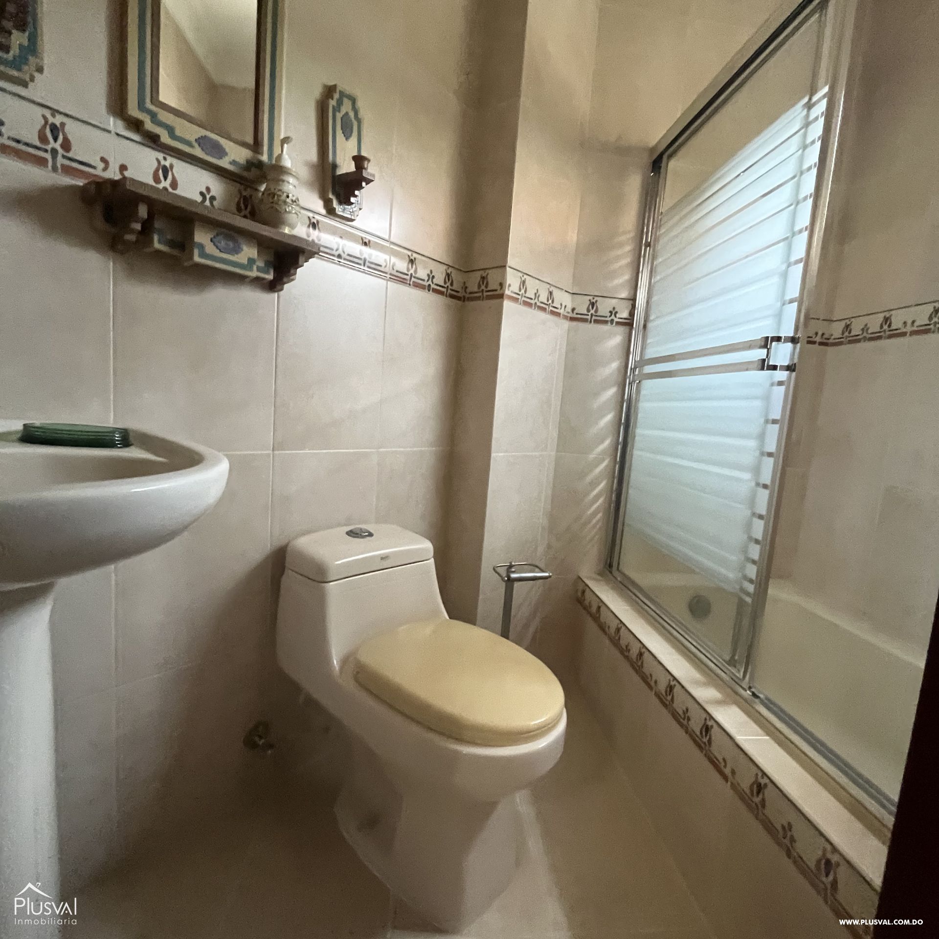 Casa en venta con Piscina en Altos de AH III 351914