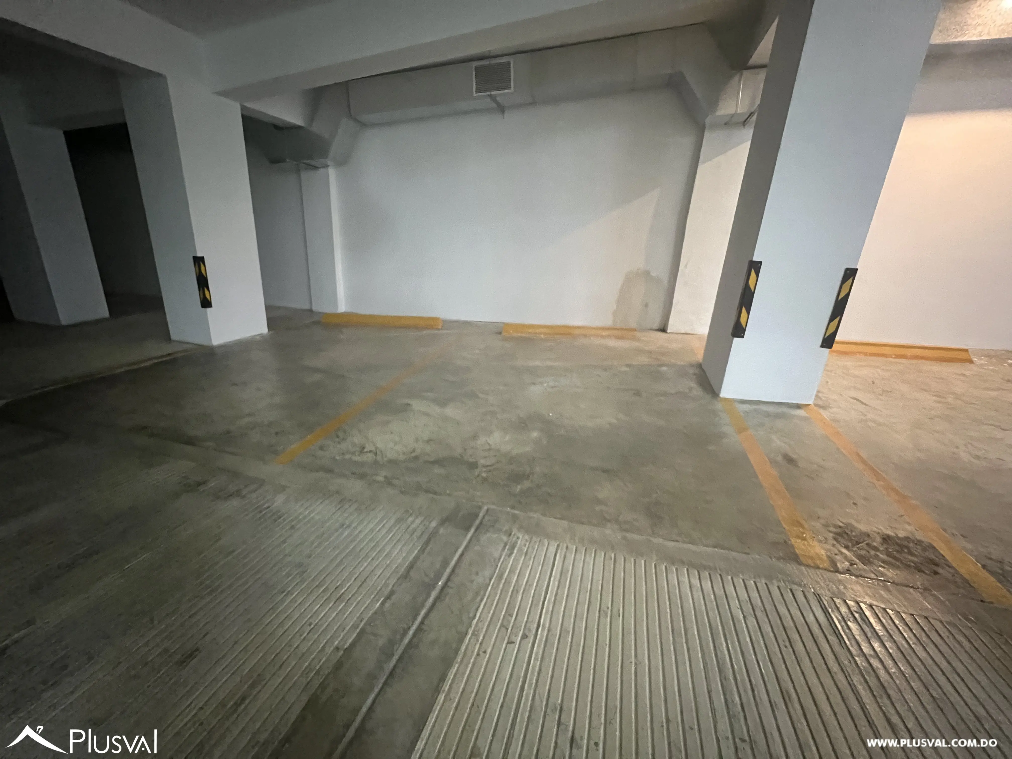 Apartamento de 2 habitaciones con Terraza En Urbanizacion Real 455906
