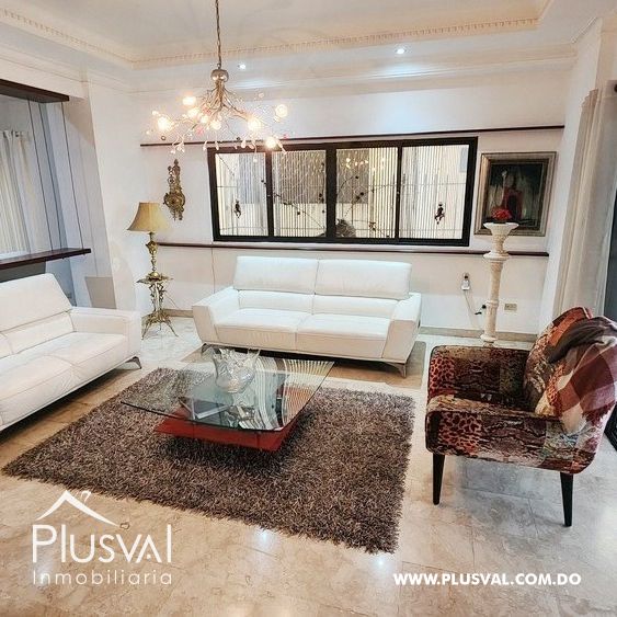 Se Vende  amplio apartamento en Naco 368929