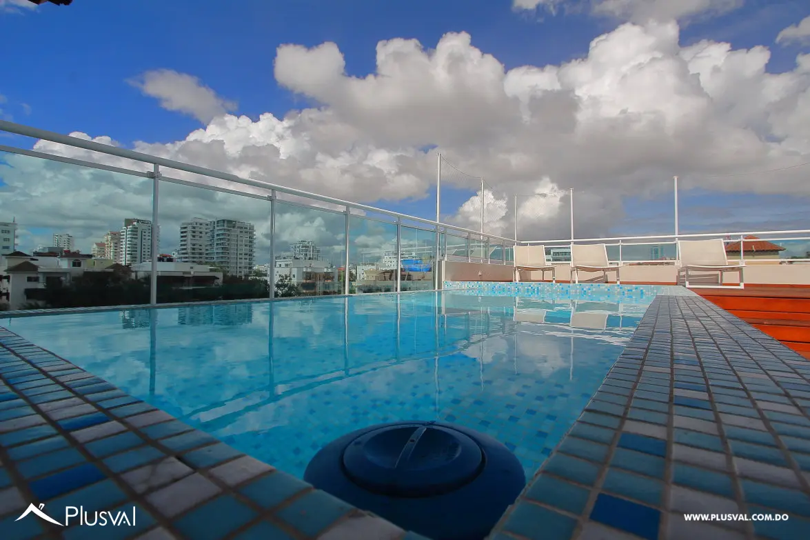 Apartamento con Terraza Privada en Mirador Sur; Renta con Línea Blanca 479677