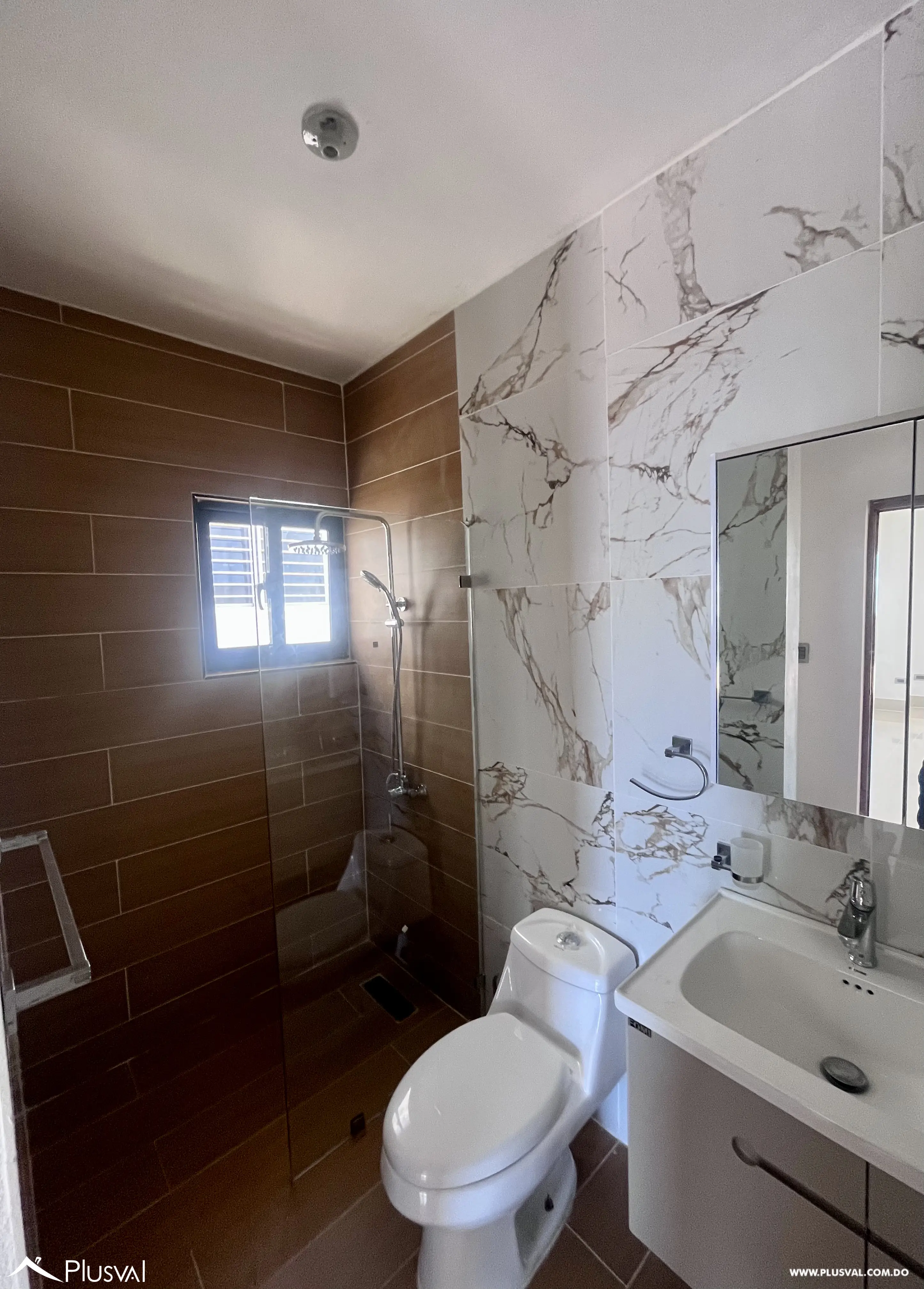 Proyecto en construcción en urbanización tropical en venta 500881