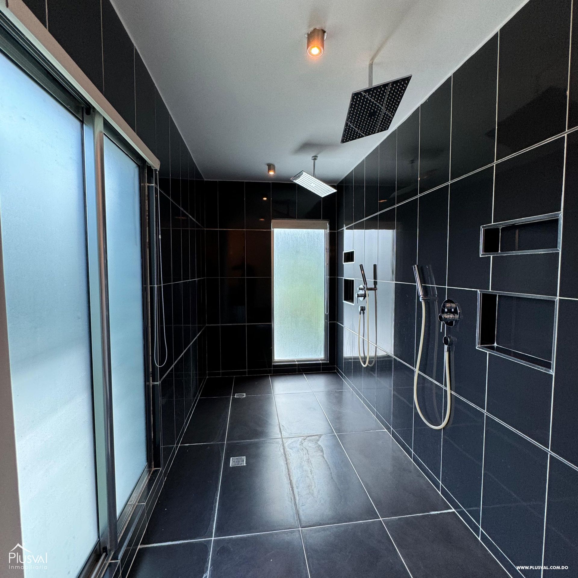 Lujoso Penthouse con vista al mar en proyecto exclusivo. 408531