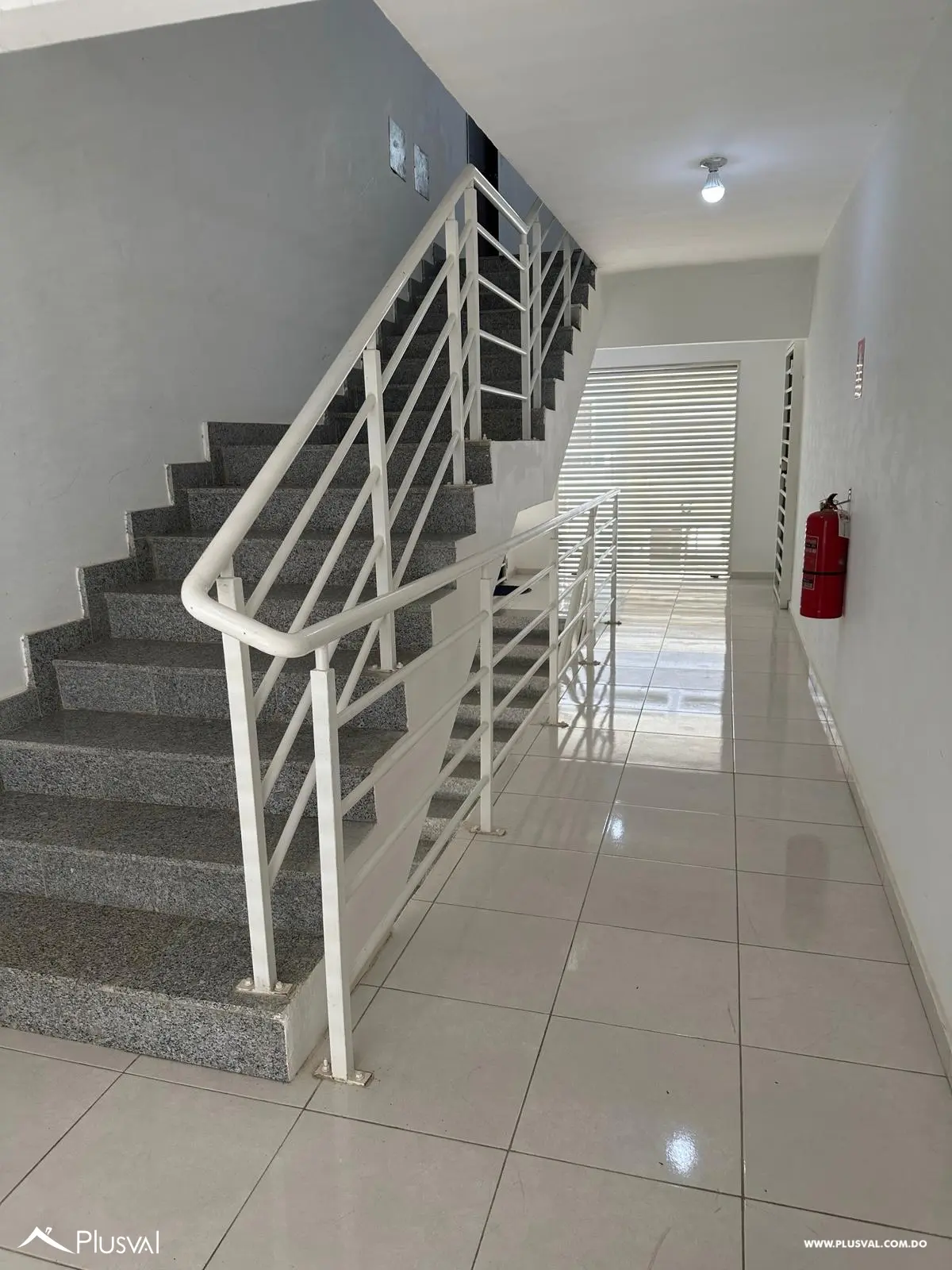 Apartamento en La Romana de 3 habitaciones 497818