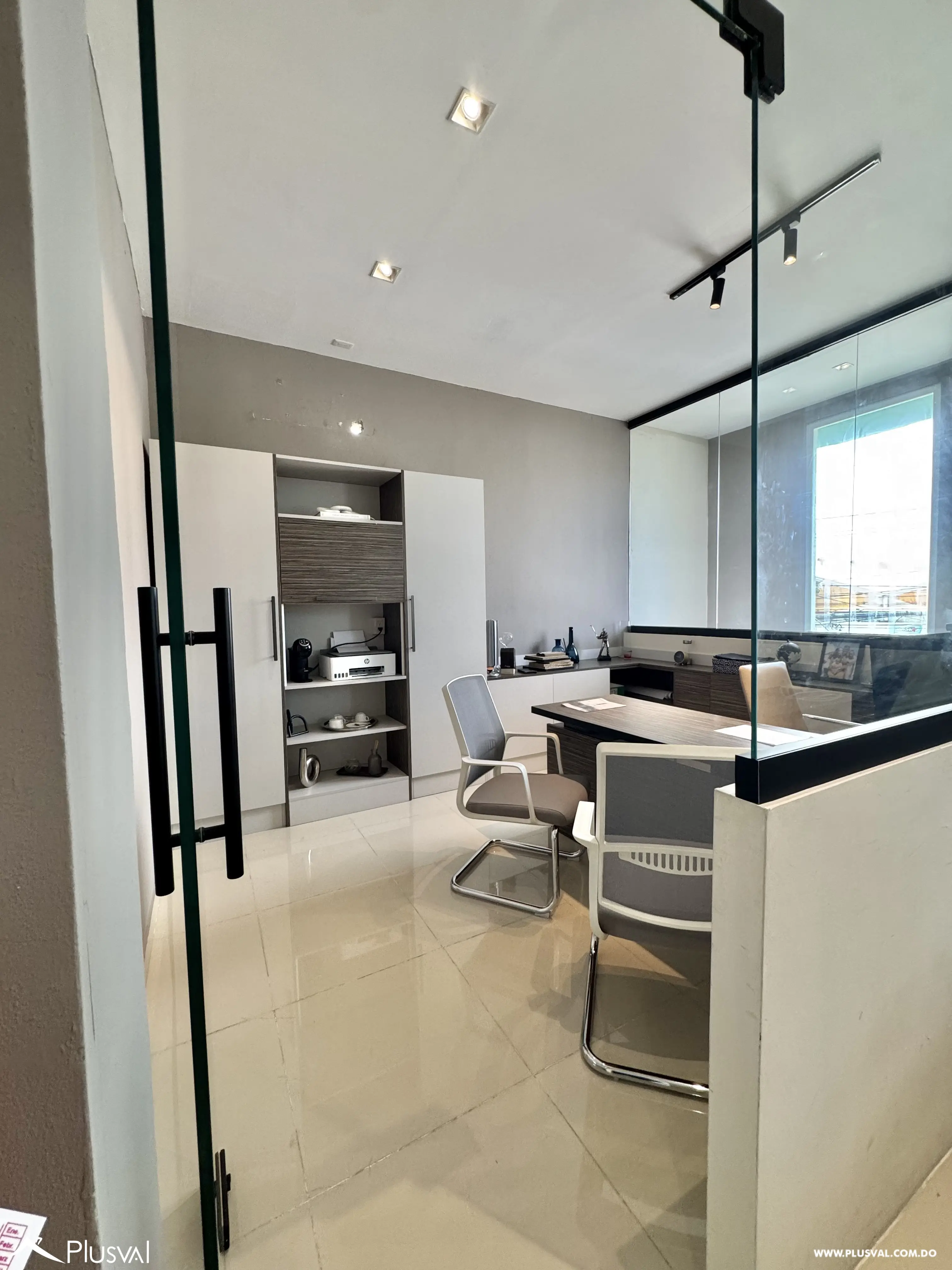 Alquilo Excelente Nave de 800 mt2 en La Zona Industrial de Herrera 482733