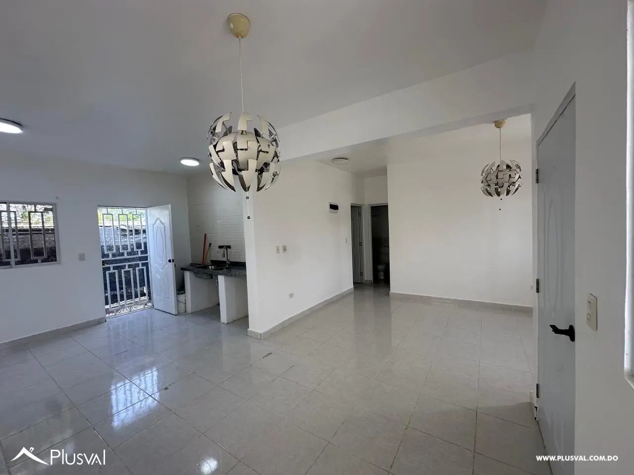 CASA EN ALQUILER RESIDENCIAL LAS GAVIOTAS / BAVARO 526006