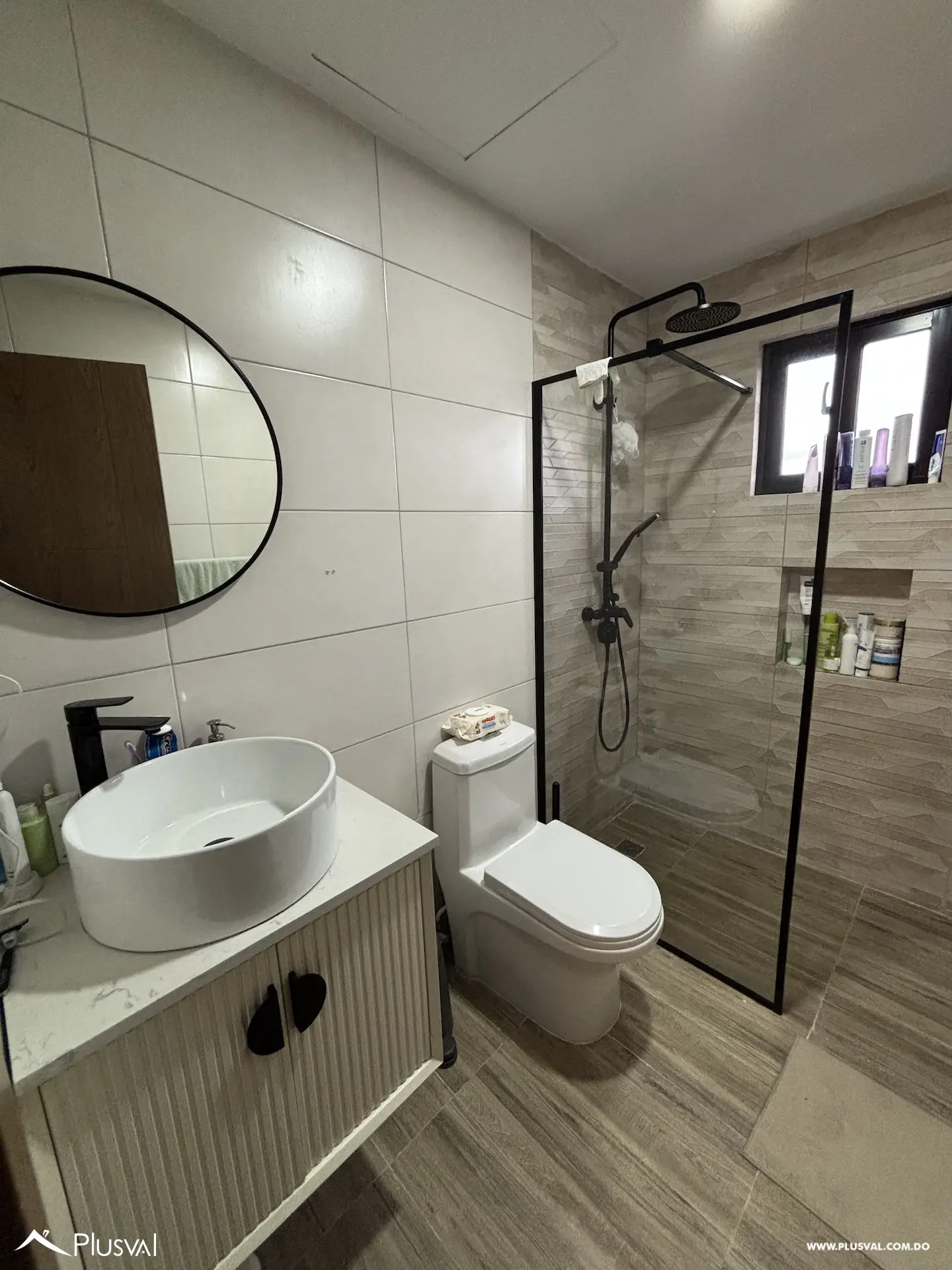 Apartamentos de 3 habitaciones  en el Millón 512488