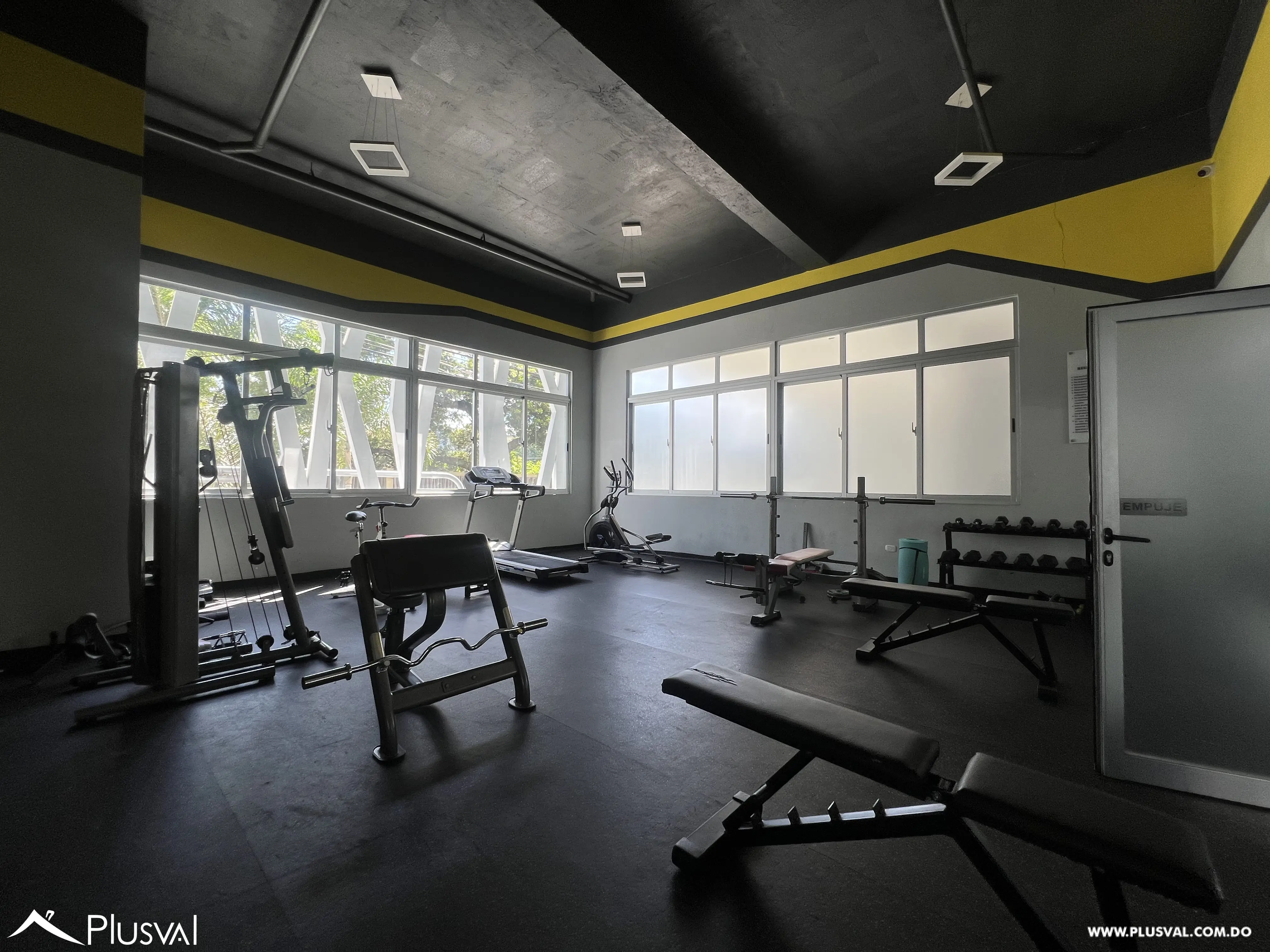 Apartamento amueblado en alquiler en la Zona Universitaria 472019