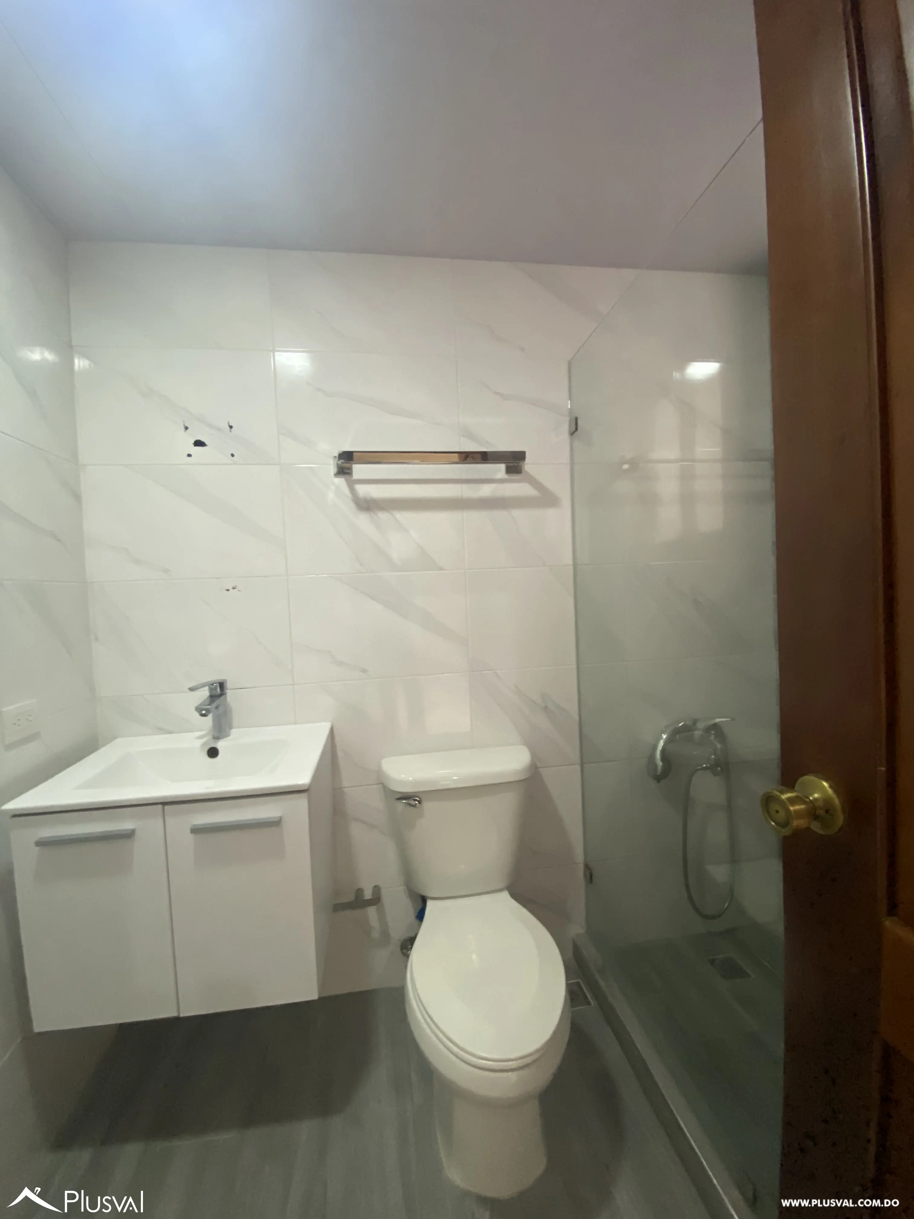 Alquilo Excelente Apartamento en Naco 453701