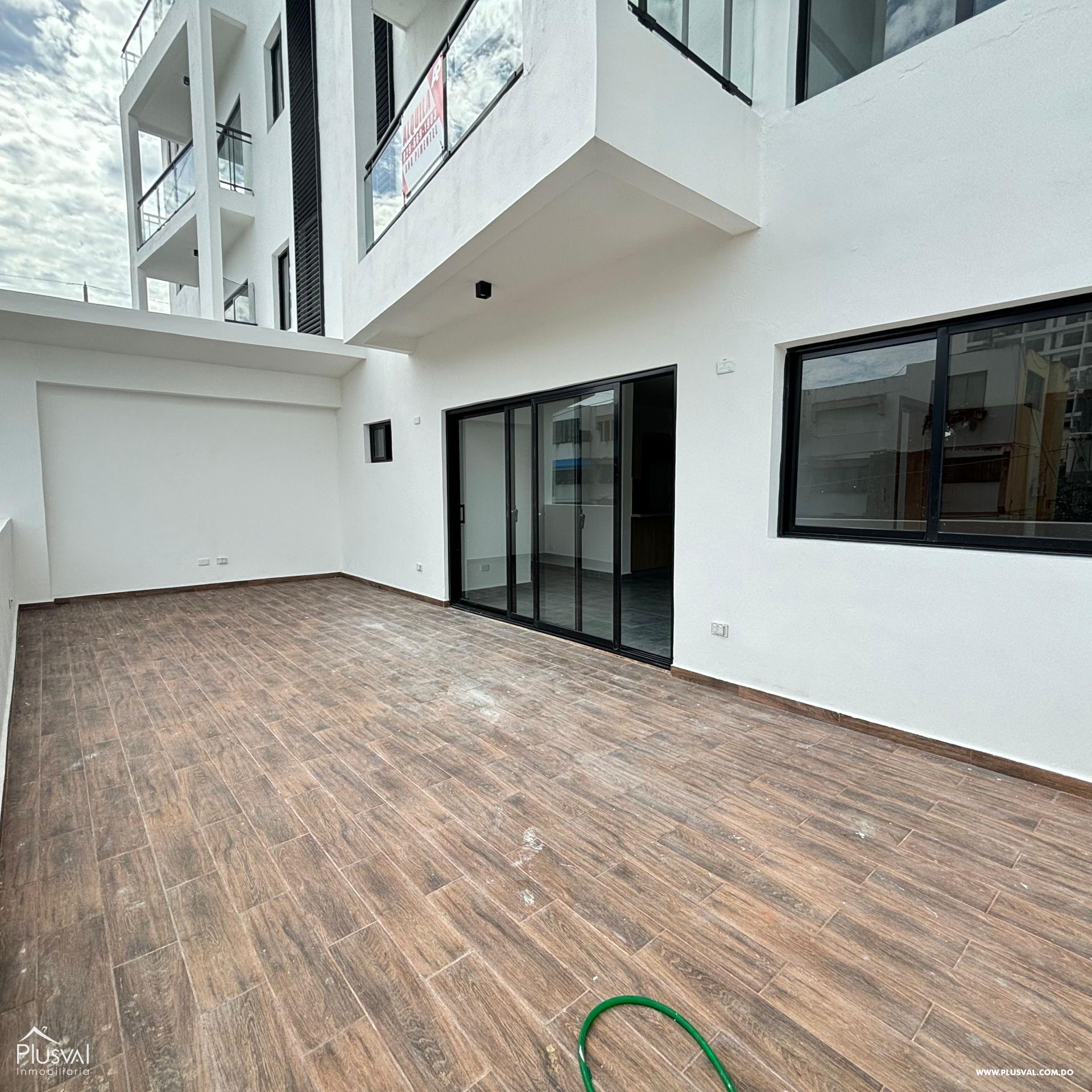 Proyecto en Evaristo Morales 383504