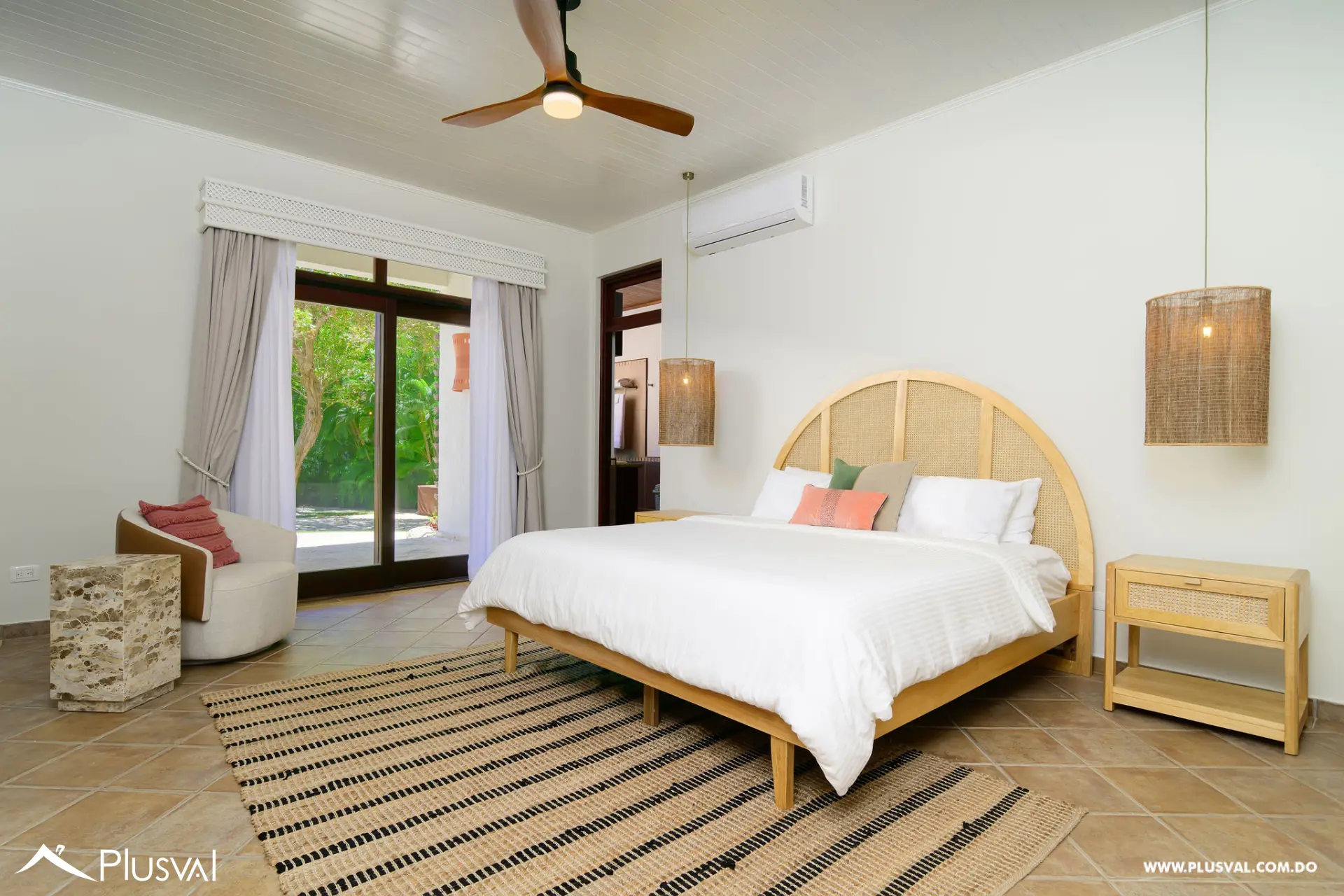 Preciosa Villa en venta. primera línea de playa en Cabrera. 476748