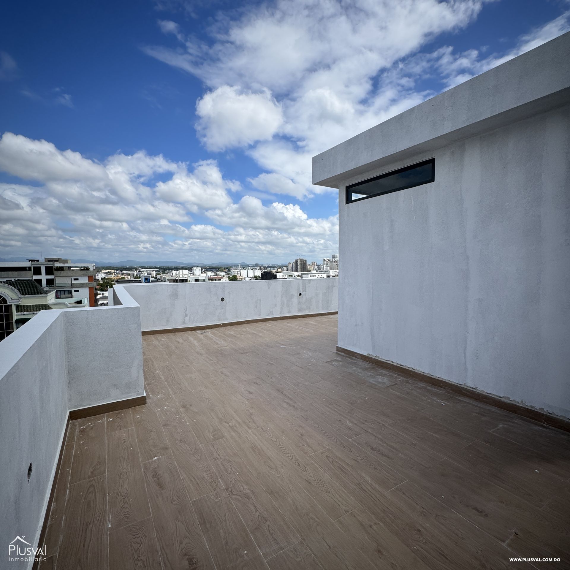 Penthouse Apartamento en venta de 2 habitaciones en Evaristo Morales 434027
